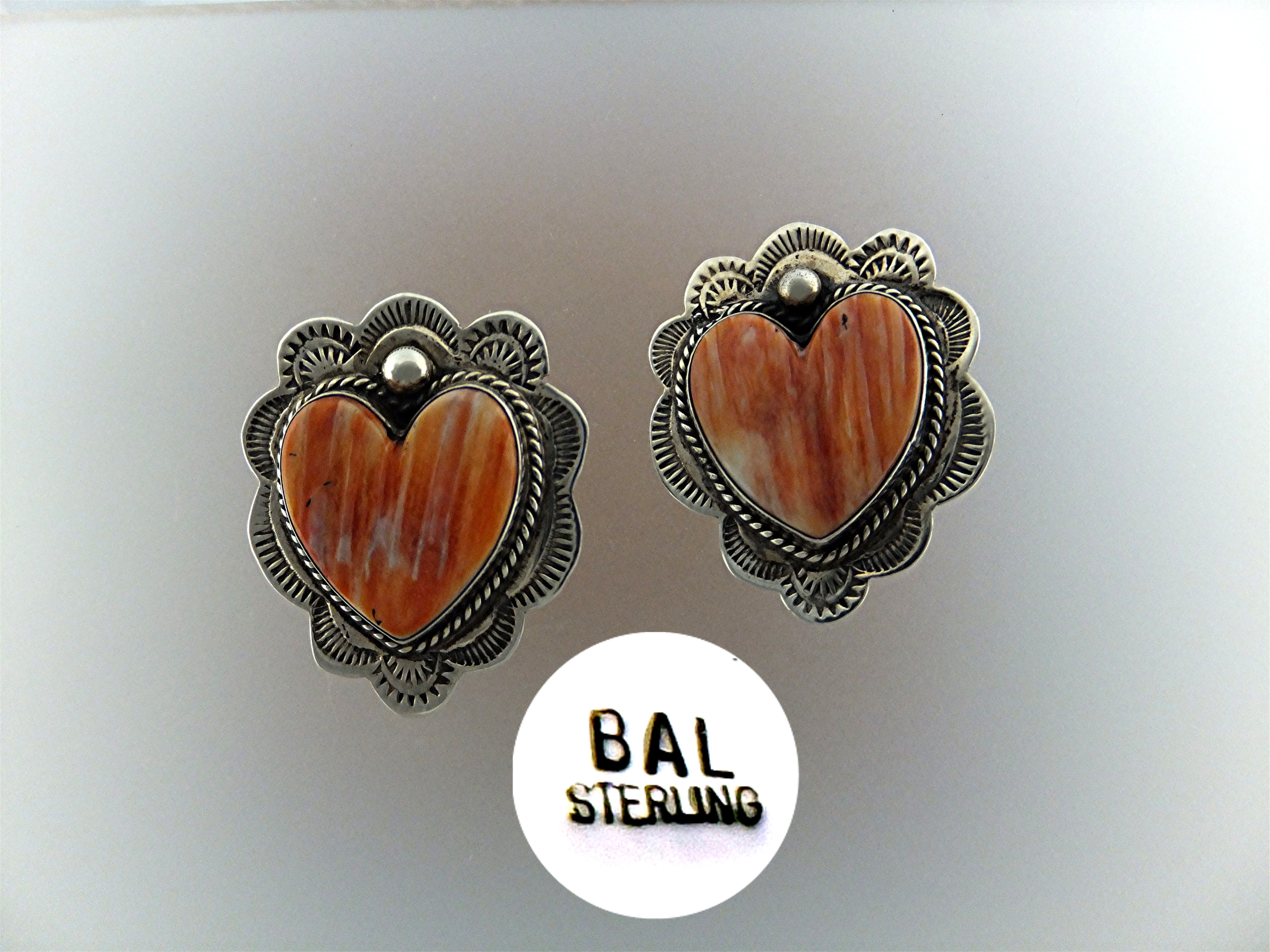 Native American SpinyOyster Sterling Silver Heart Clip