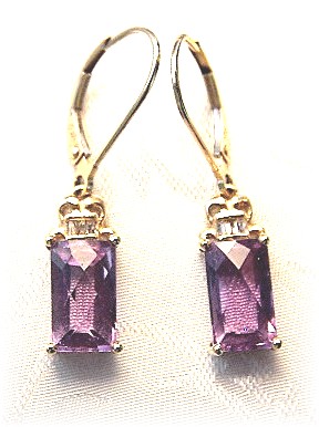Earrings 14K Gold Diamond & Amethyst Leverback