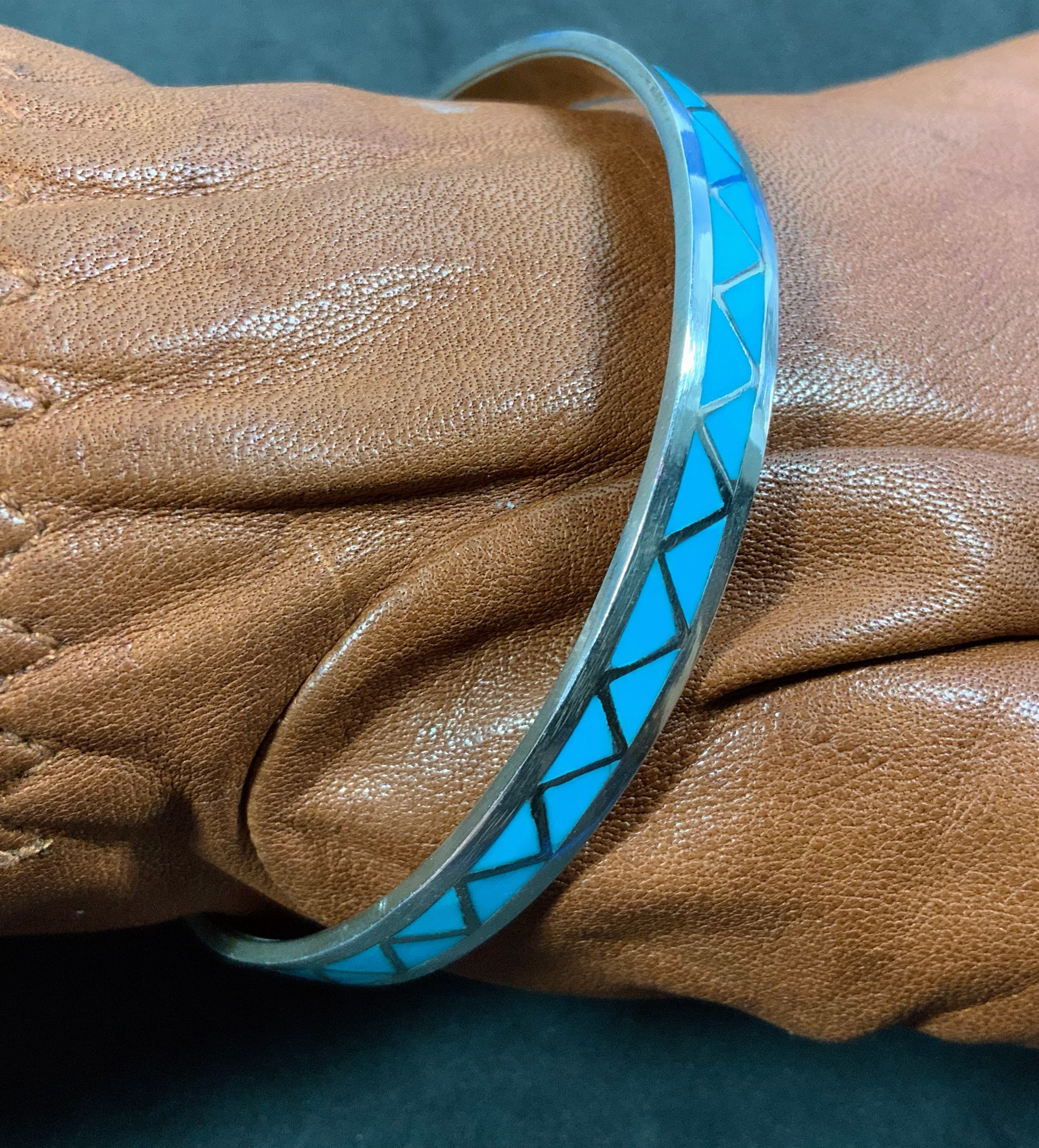 Zuni Kingman Turquoise Sterling Silver Bangle Signed R