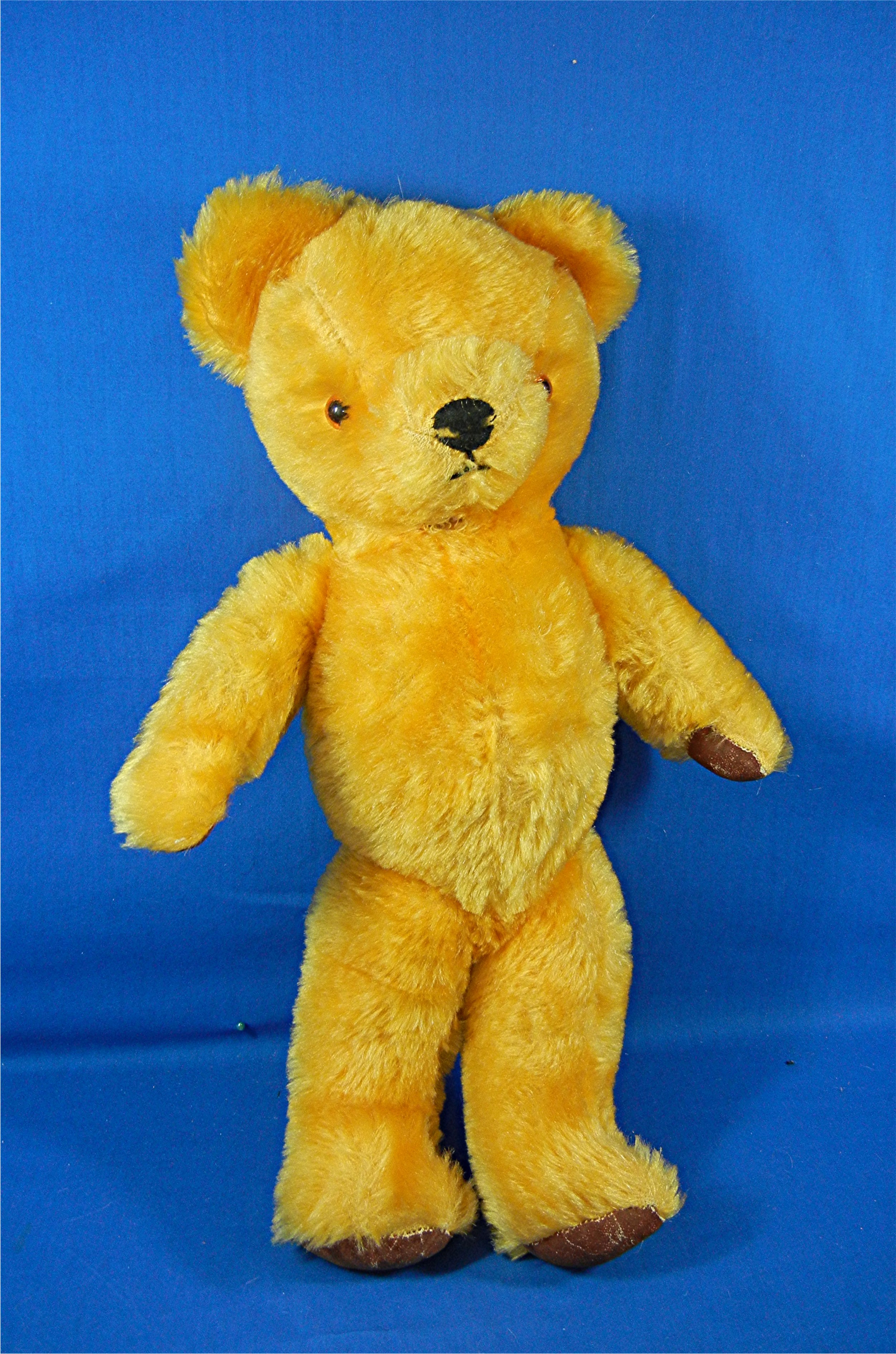 Teddy Bear plush 16 Inches
