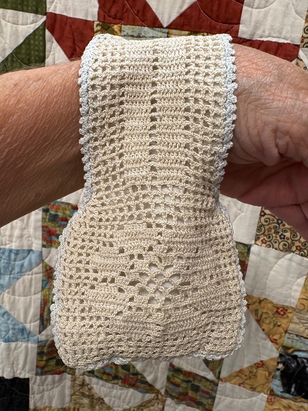 Filet Crochet Wristlet Purse