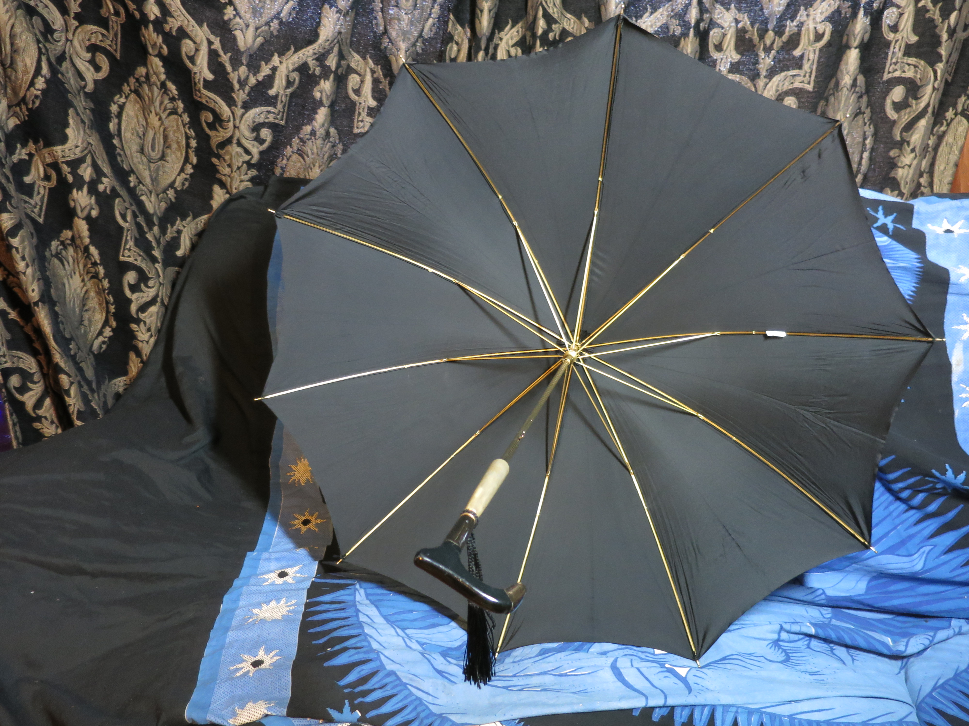 Vintage Umbrella New York Umbrella Co Horn Derby Handle