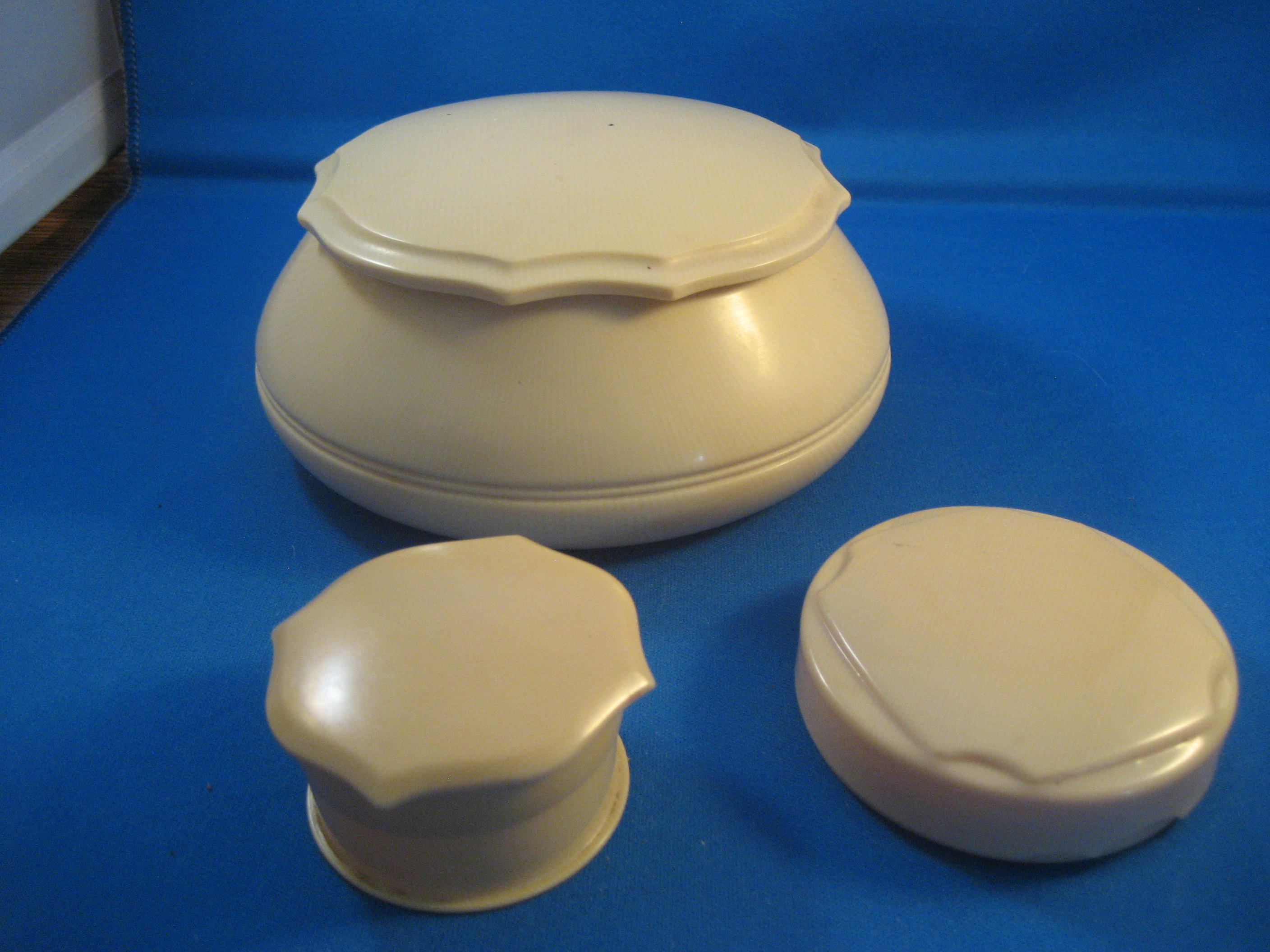 Celluloid Powder Box With Vanity Boxes