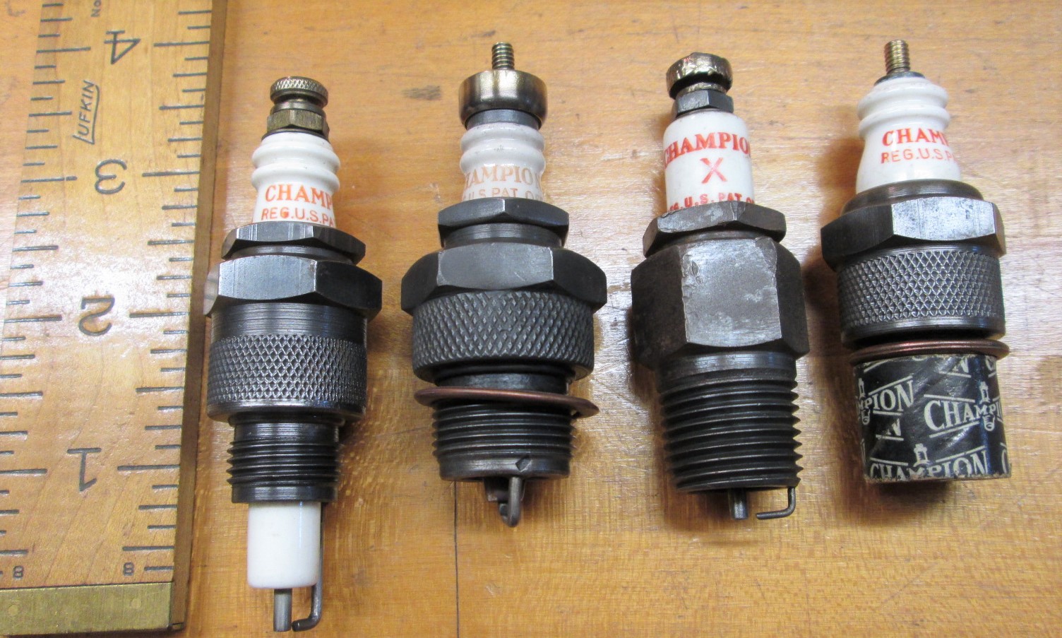 Spark Plugs Vintage CHAMPION Lot of 4