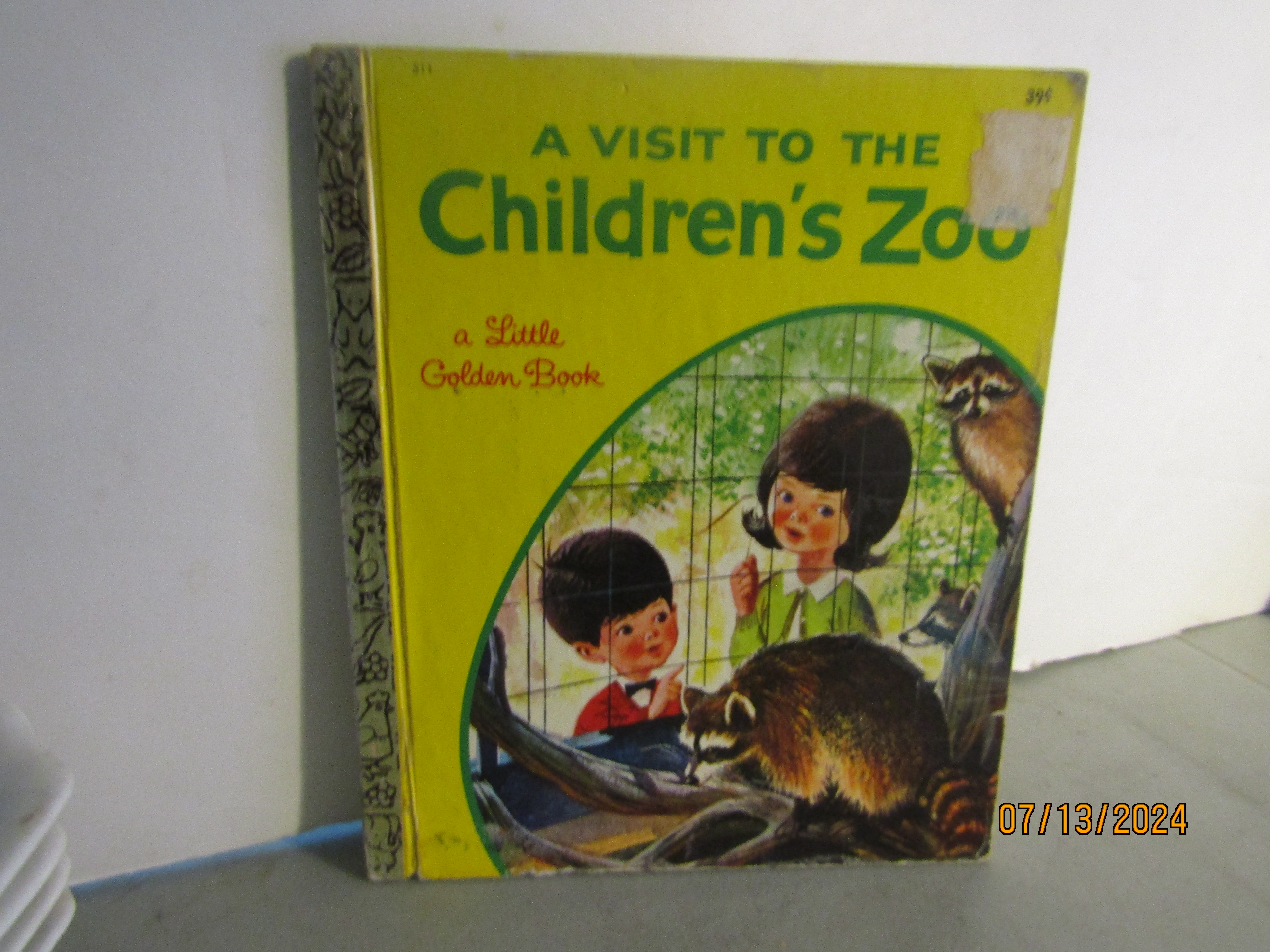 Little Golden Book A Visit to the Children's Zoo