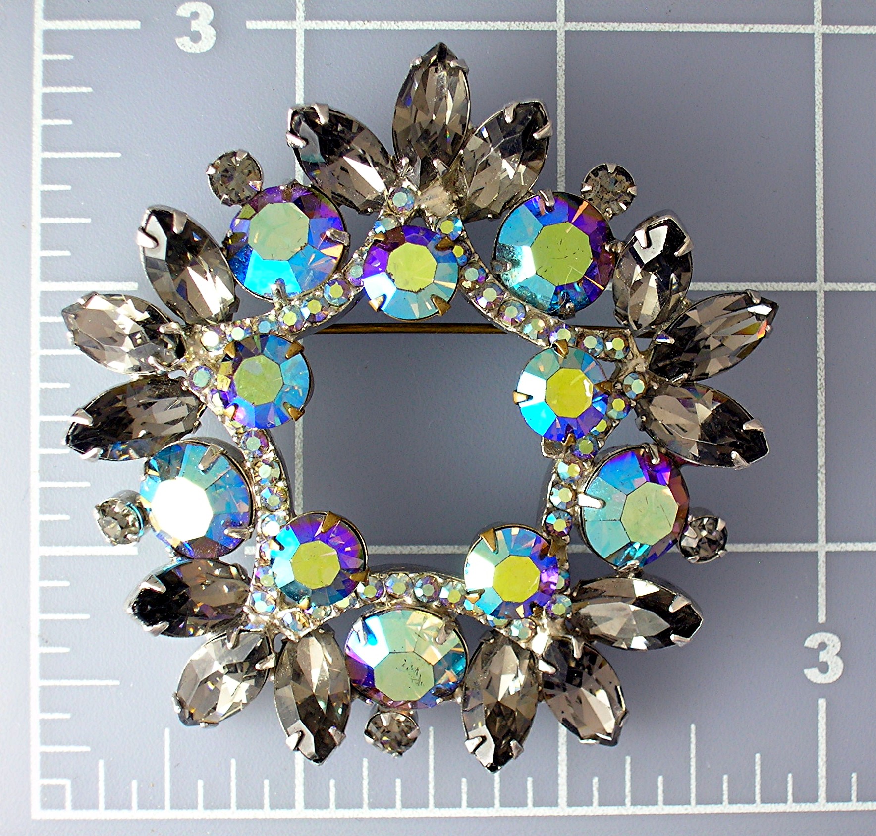 Silver Pink Grey Blue Crystal Claw Set Brooch