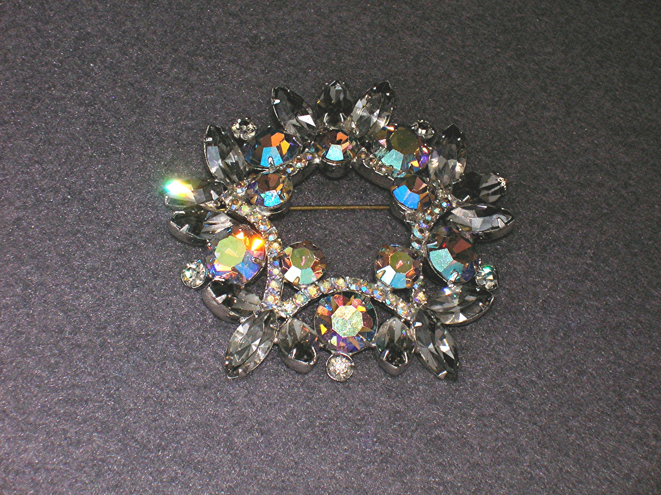 Silver Pink Grey Blue Crystal Claw Set Brooch