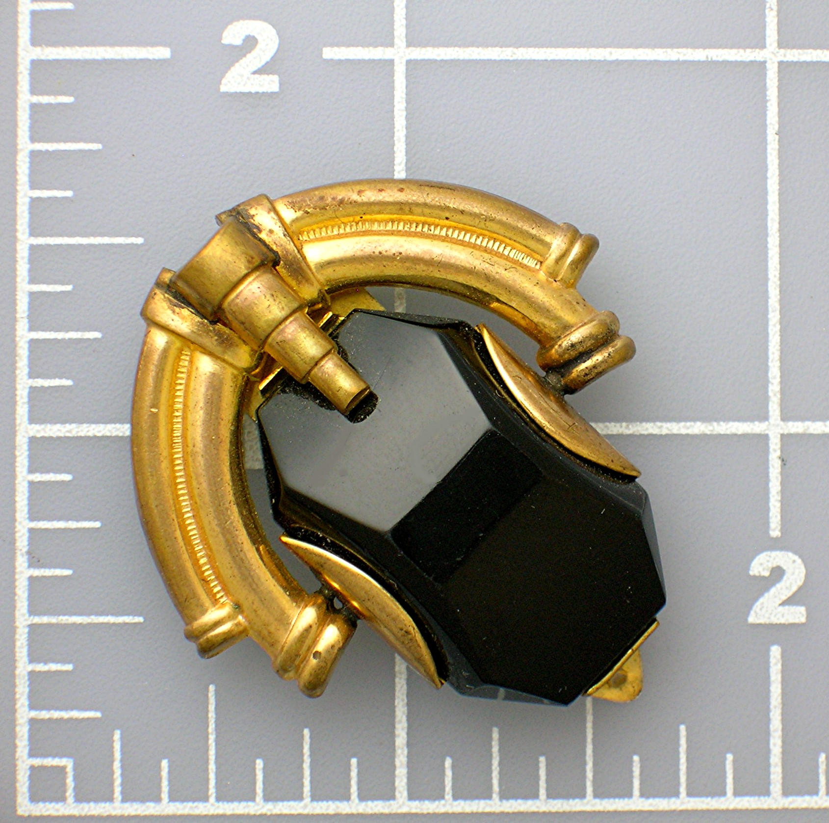 Dress Clip 50s Goldtone Black Glass