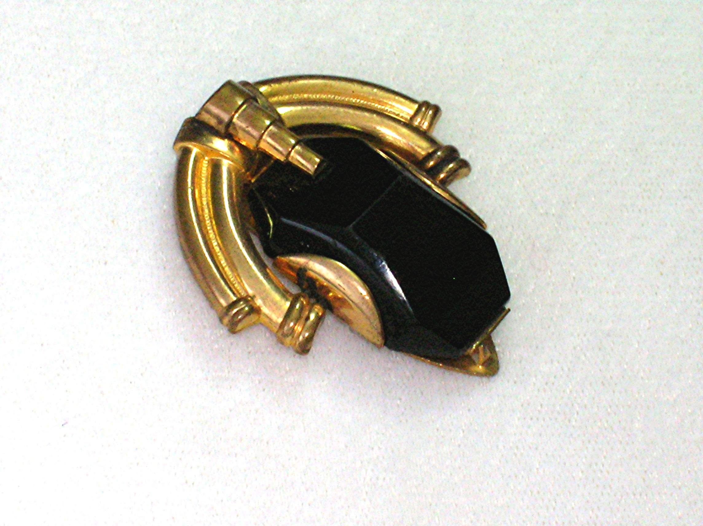 Dress Clip 50s Goldtone Black Glass