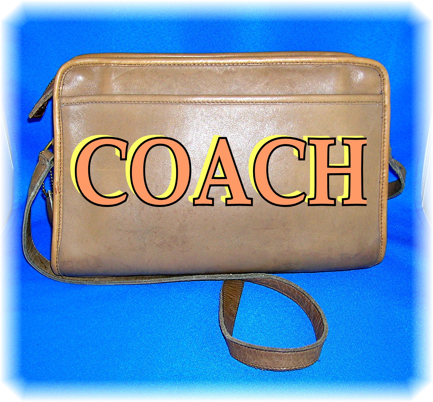COACH Leather Light Tan Shoulder Bag