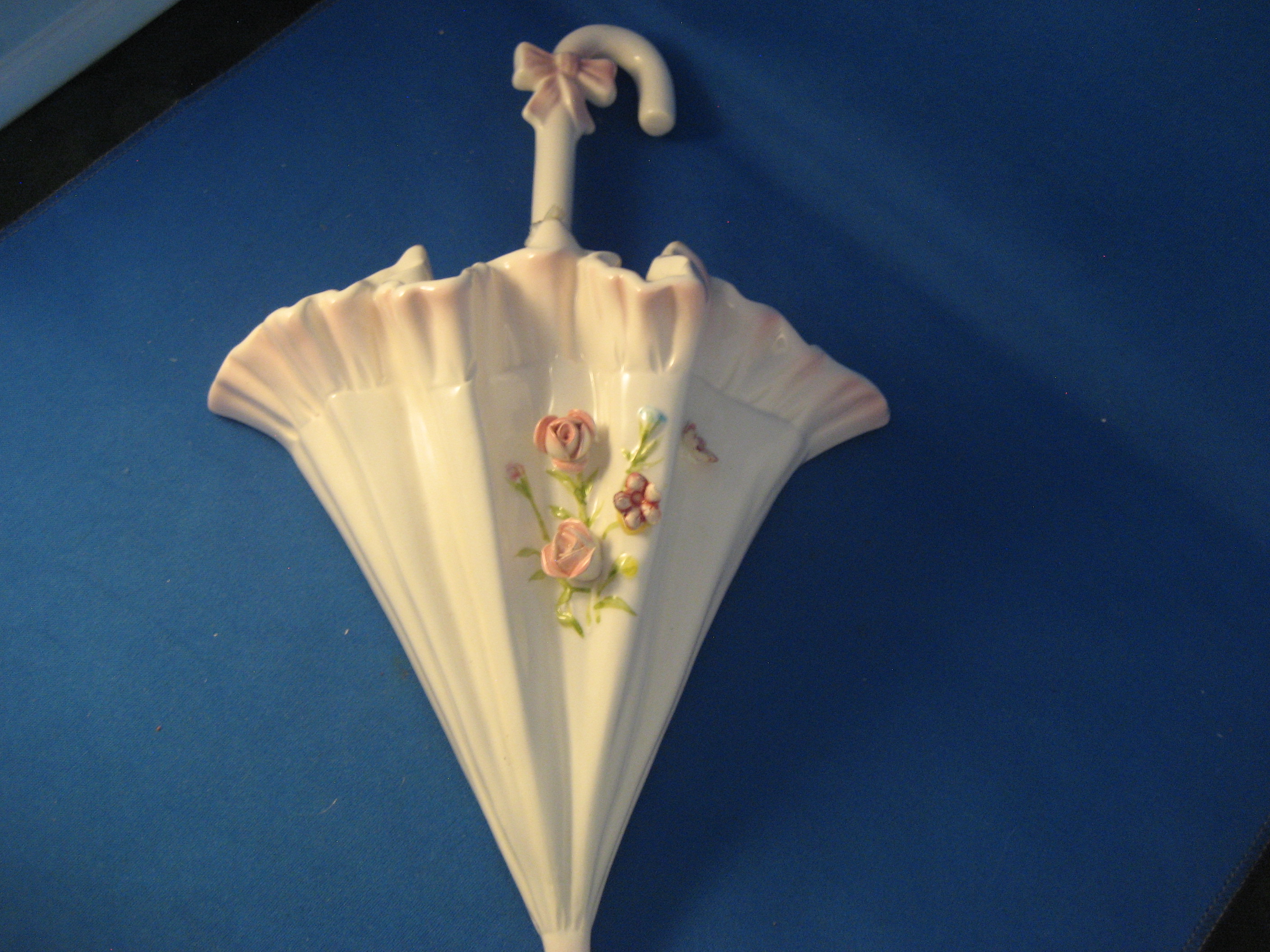 Porcelain Umbrella Wall Pocket