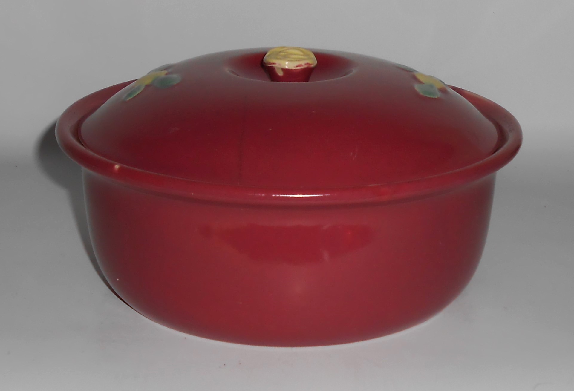 Coors Pottery Rosebud Red 2-3/4 Pint Straight Casserole
