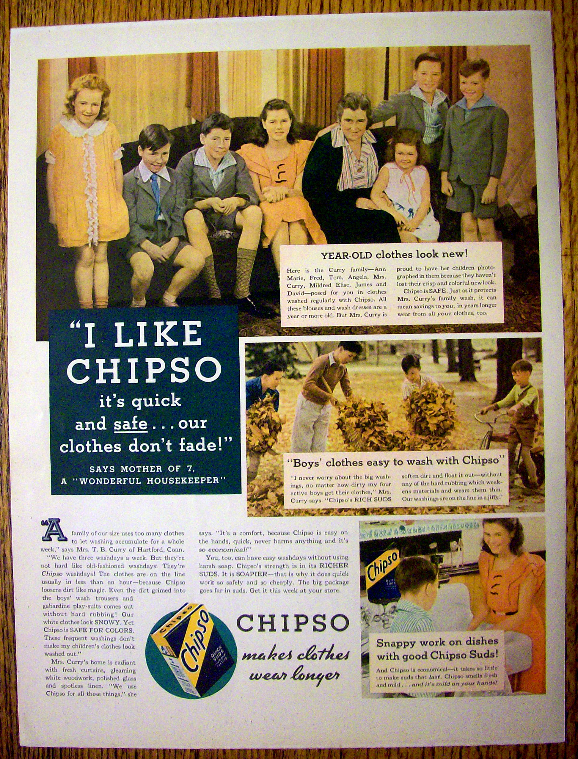 1935 Chipso Quick Suds with a Woman & Her Family