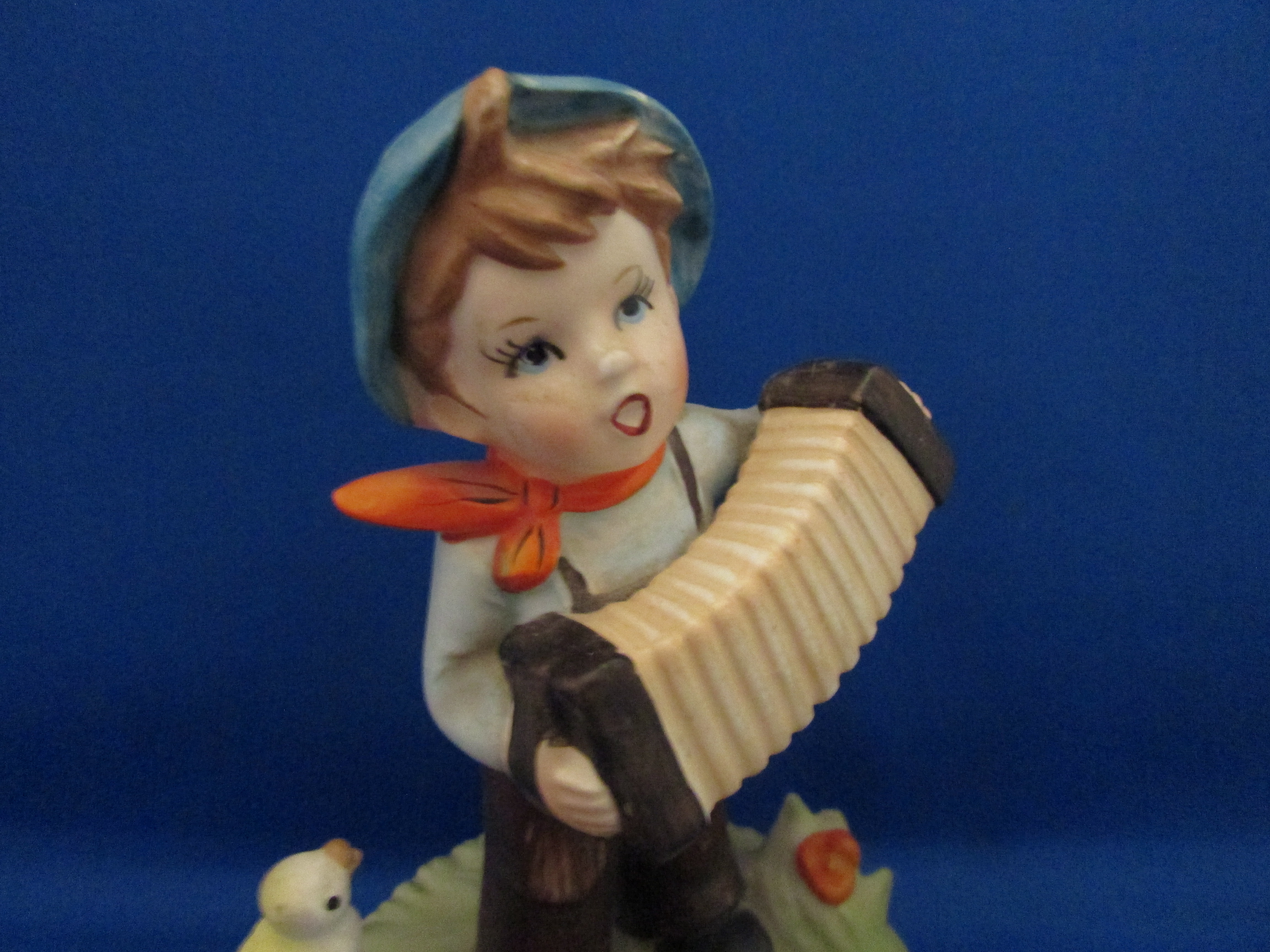 Hummel Like Music Box