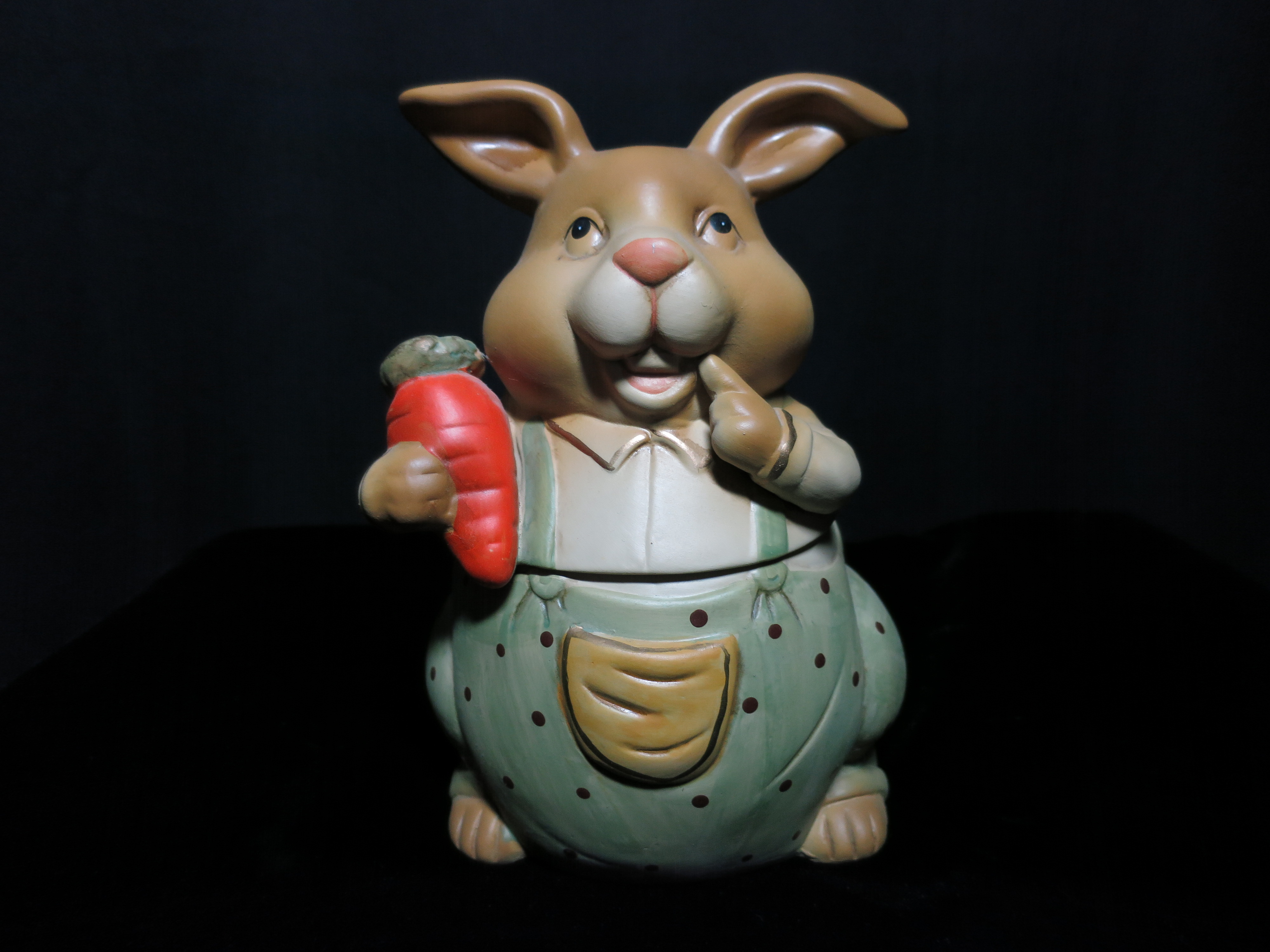 Cracker Barrel Bunny Rabbit Cookie Jar 1997