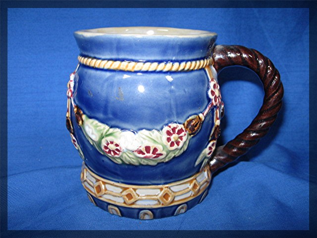Majolica Mug China