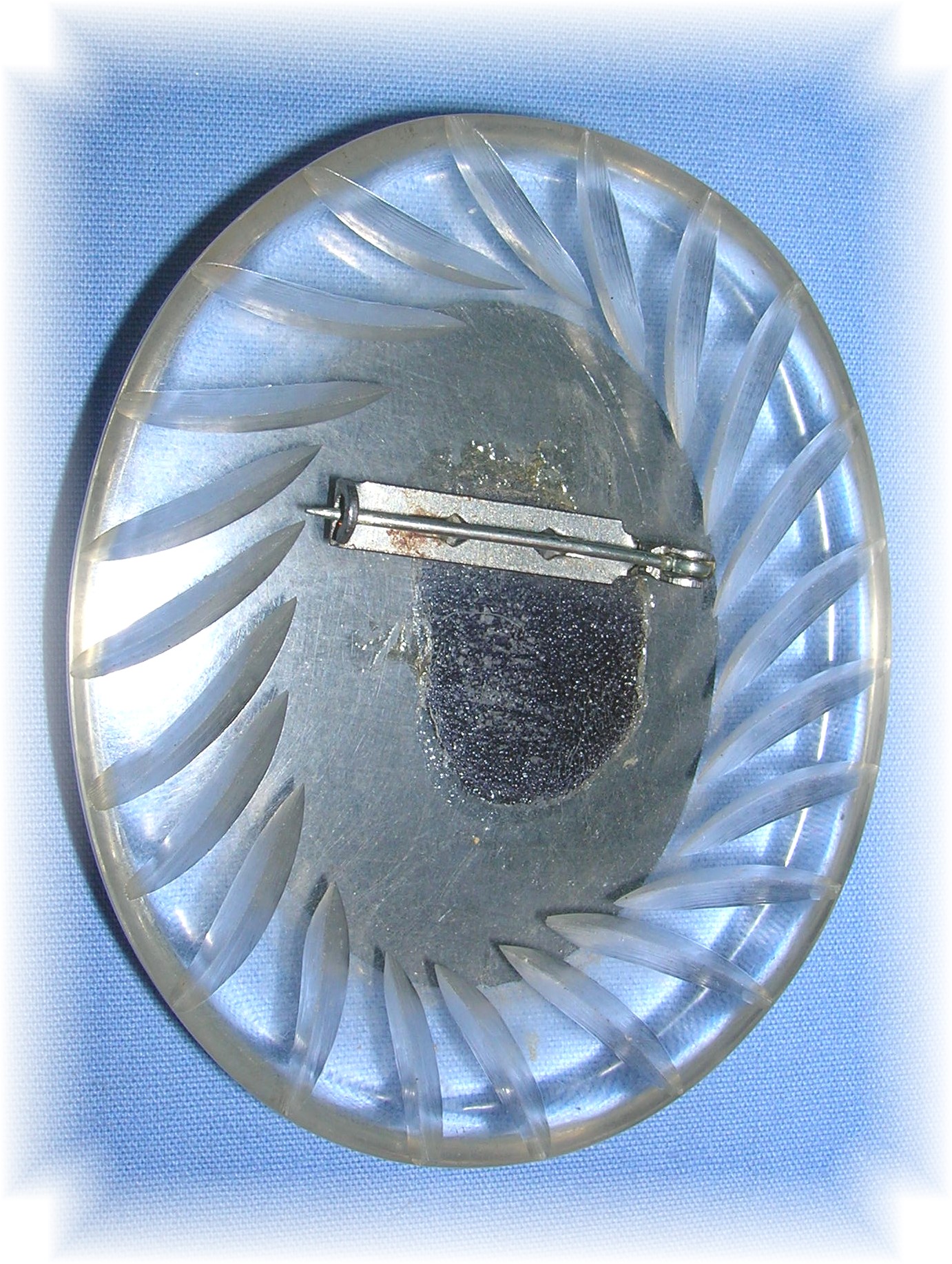 Bakelite and Lucite Cameo Brooch 50s