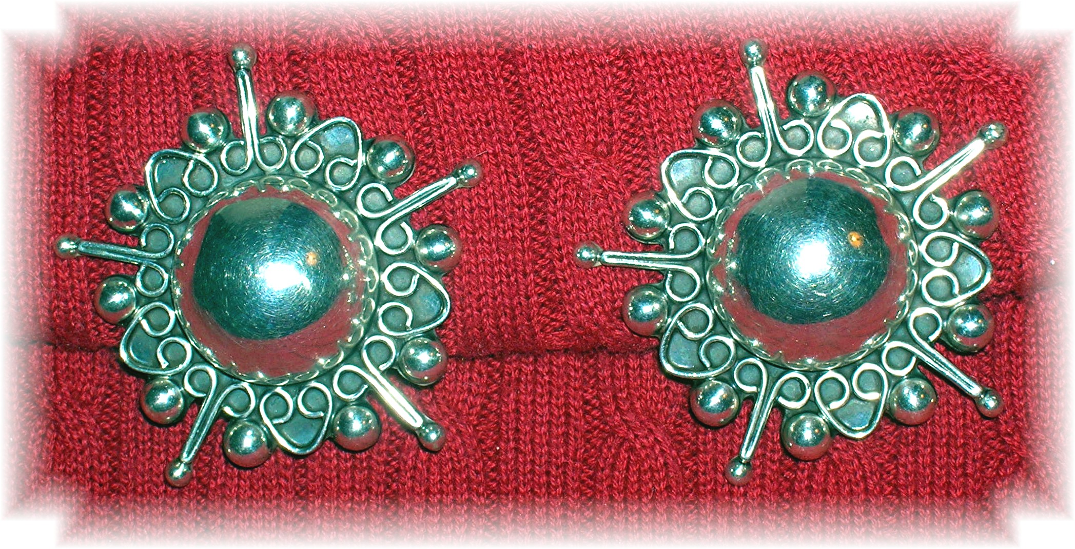 Taxco Mexico Sterling Silver  Clip Earrings Dulce