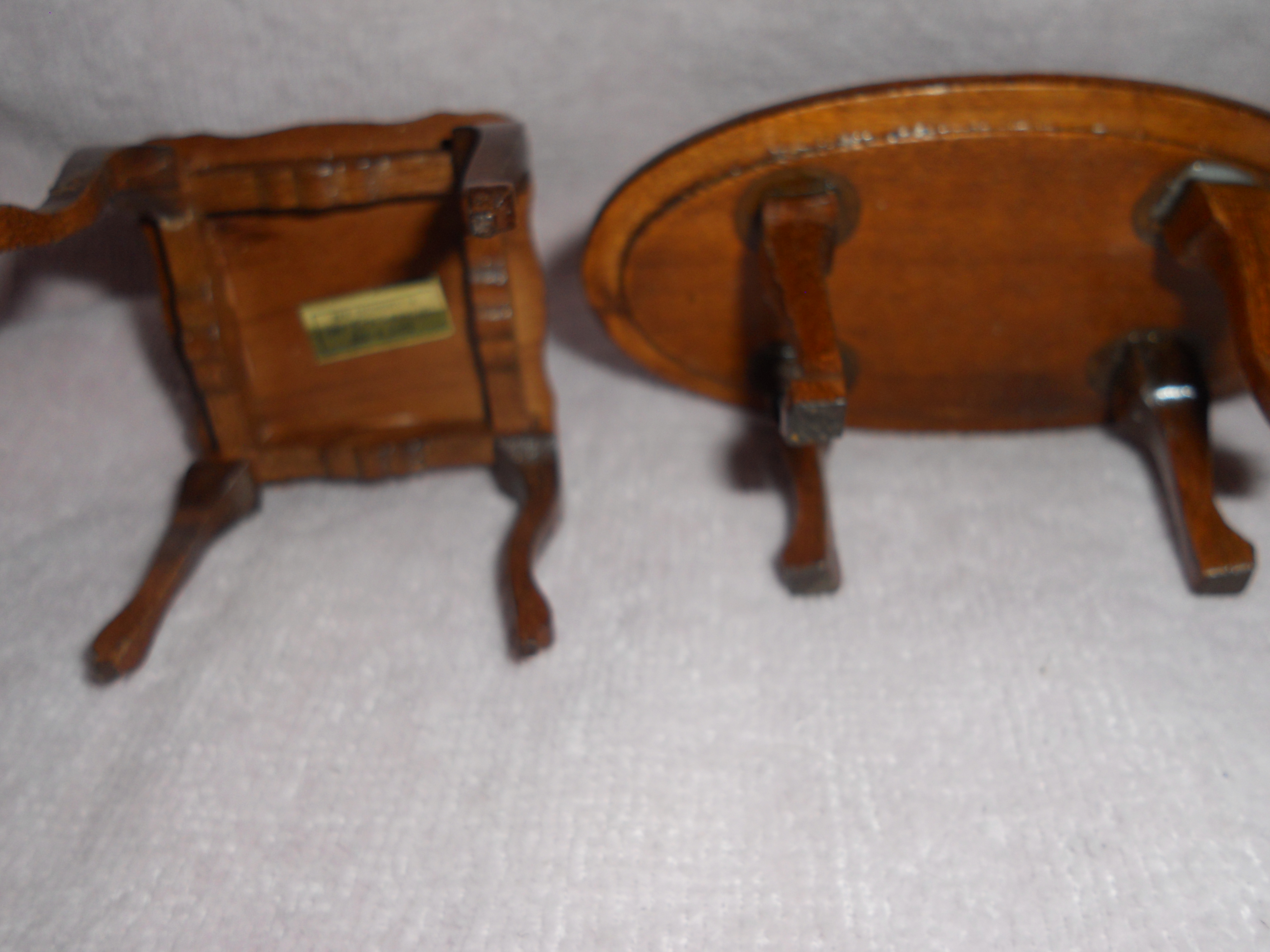 Doll House Stands Wood Town Square Miniatures
