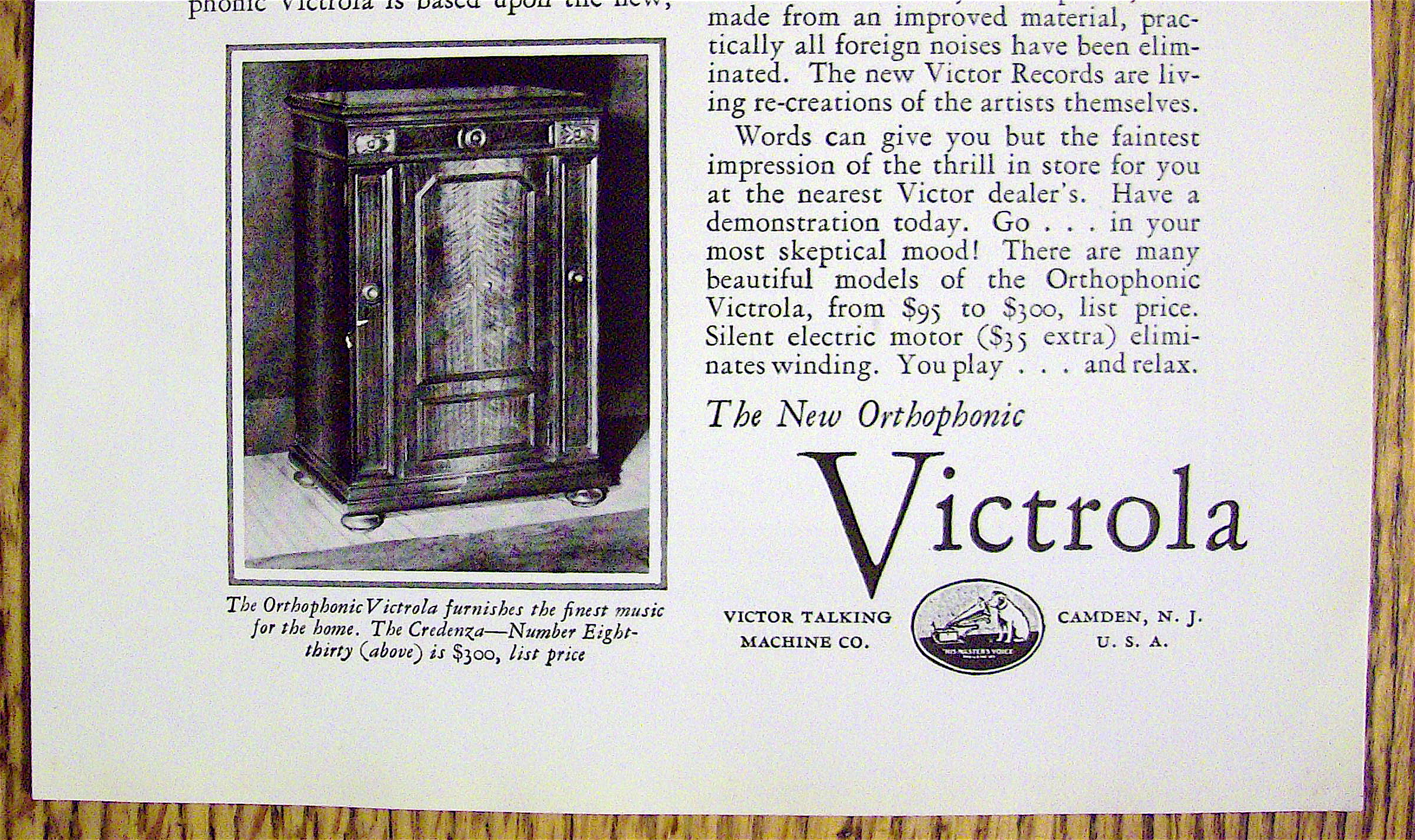 1927 Victrola with the Orthophonic Victrola