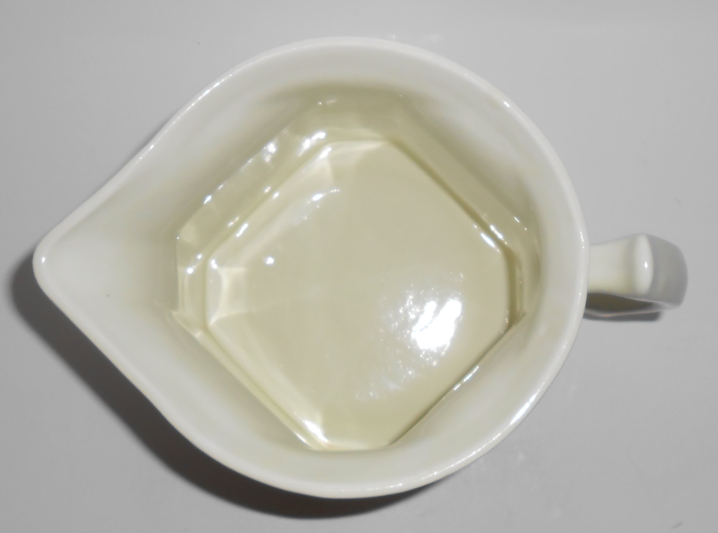 Coors Pottery Thermo Porcelain Floree Large Covered Pit
