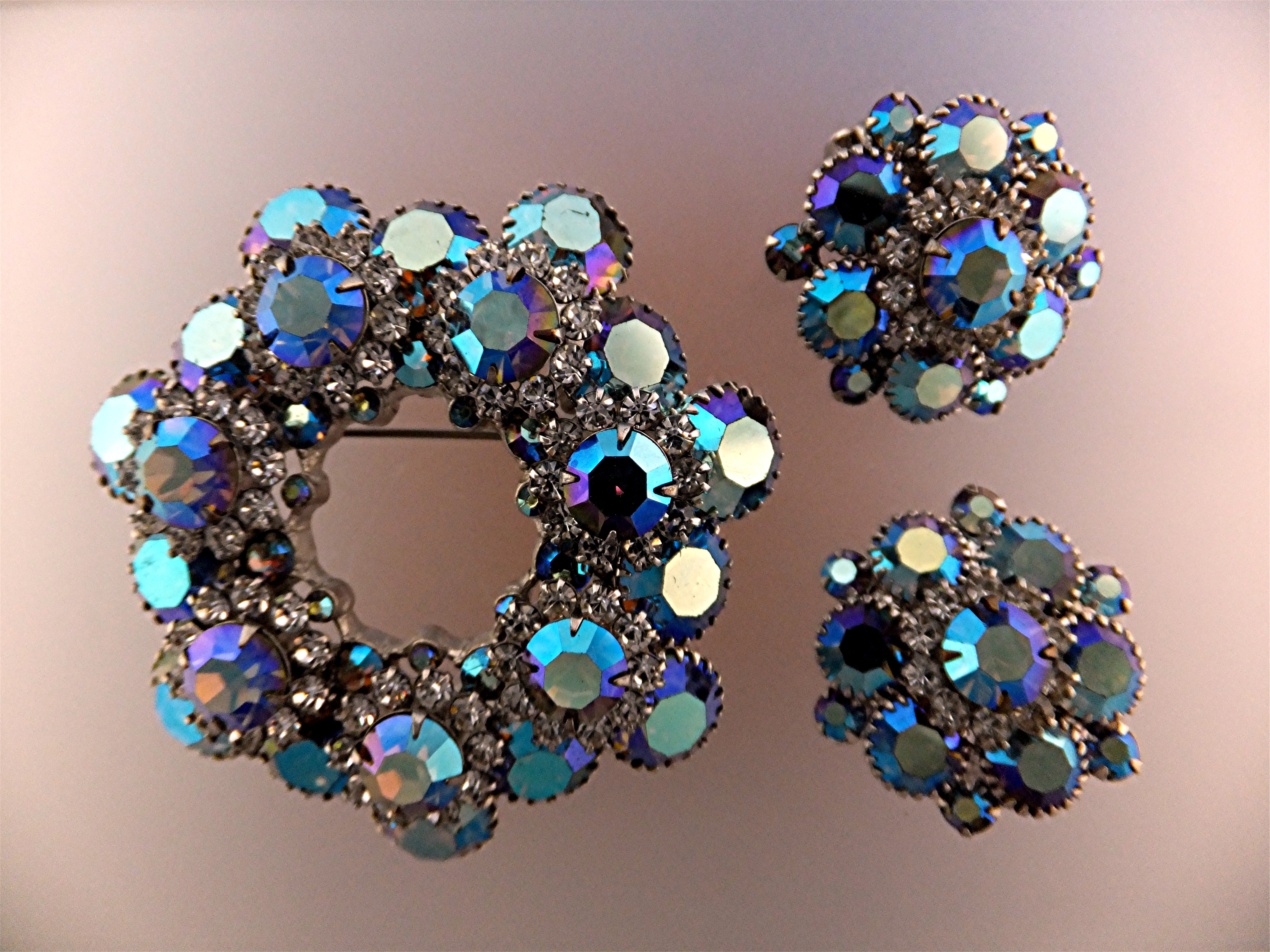 Brooch & Earrings Blue Borealis Crystals