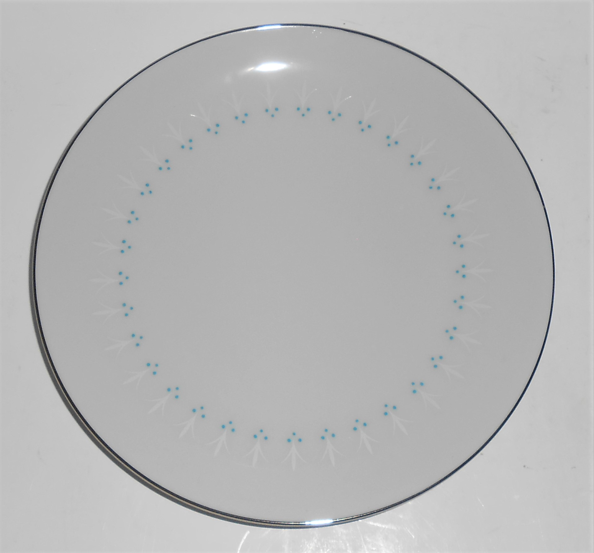 Mikasa China Platinum Band Somerset Salad Plate