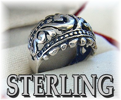 Beautiful Mexican Sterling Silver Dome Ring . . . . .