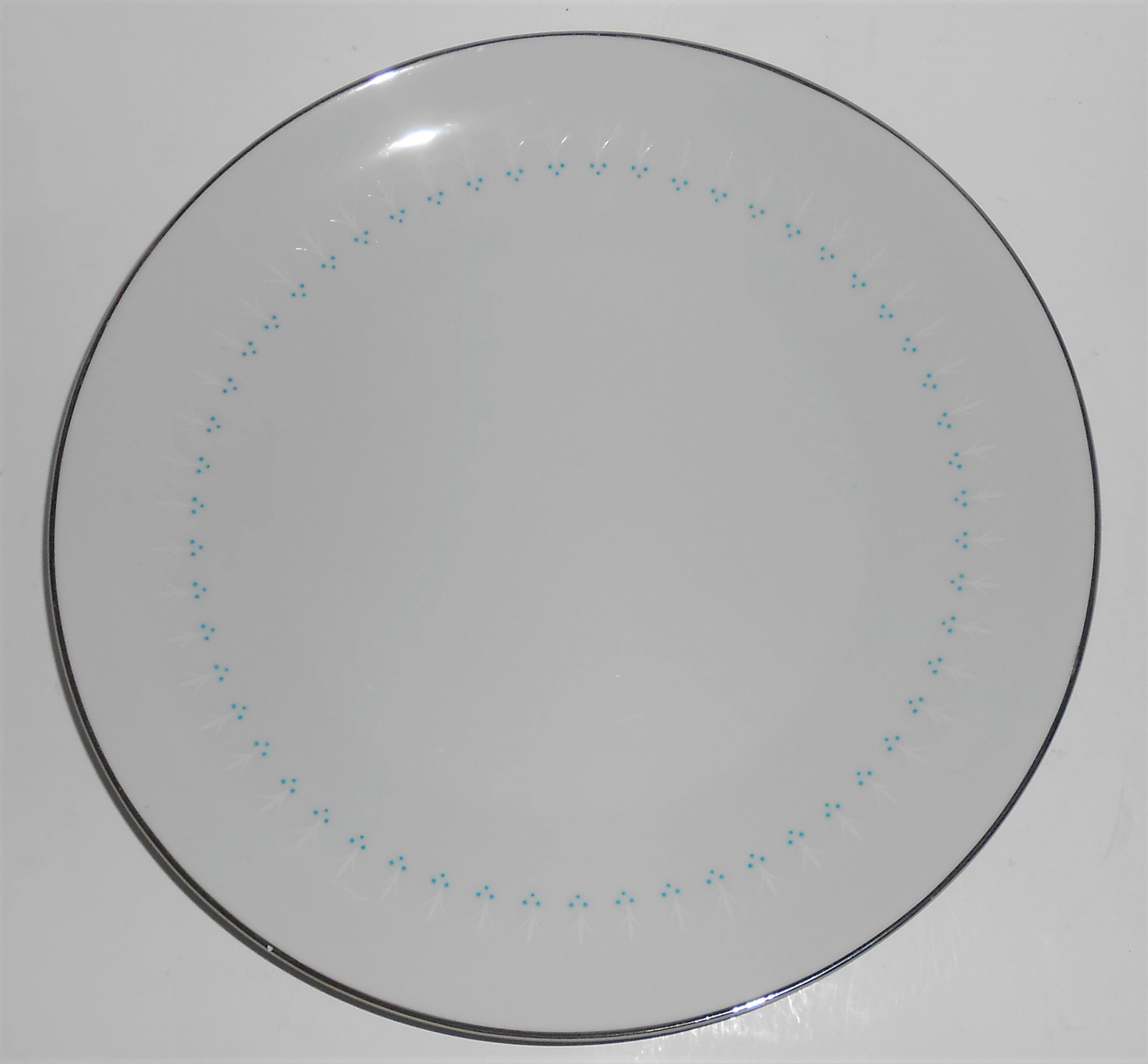 Mikasa China Platinum Band Somerset Chop Plate