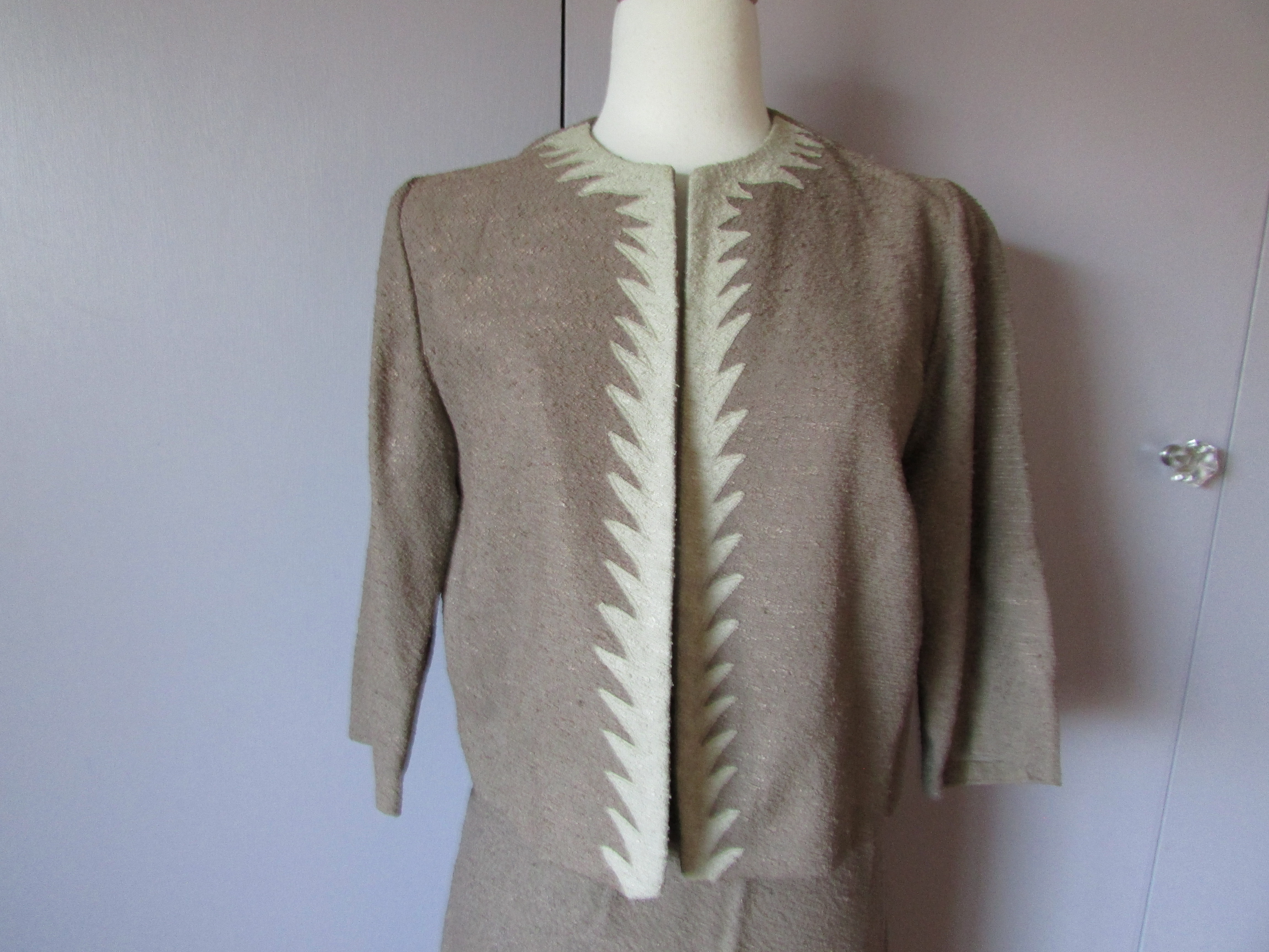 Brown Lighting Design Straight Skirt Suit