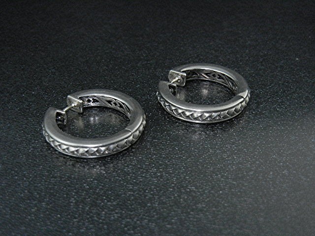 Sterling Silver Huggie Scott Kay Hoop Earrings