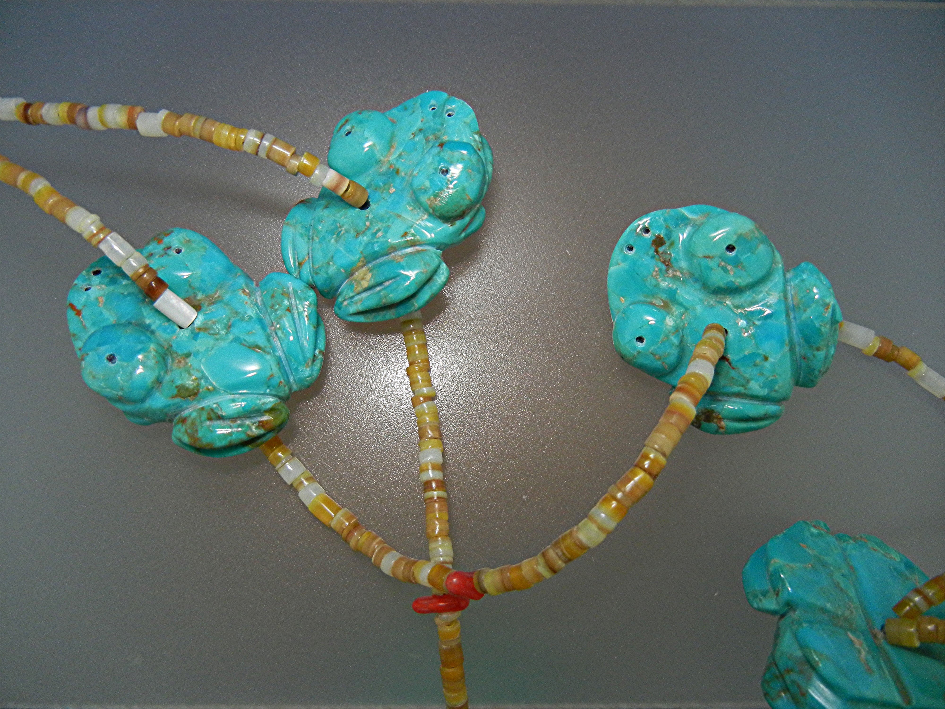 Navajo Hand Carved Turquoise Frogs Coral Heishi Necklac