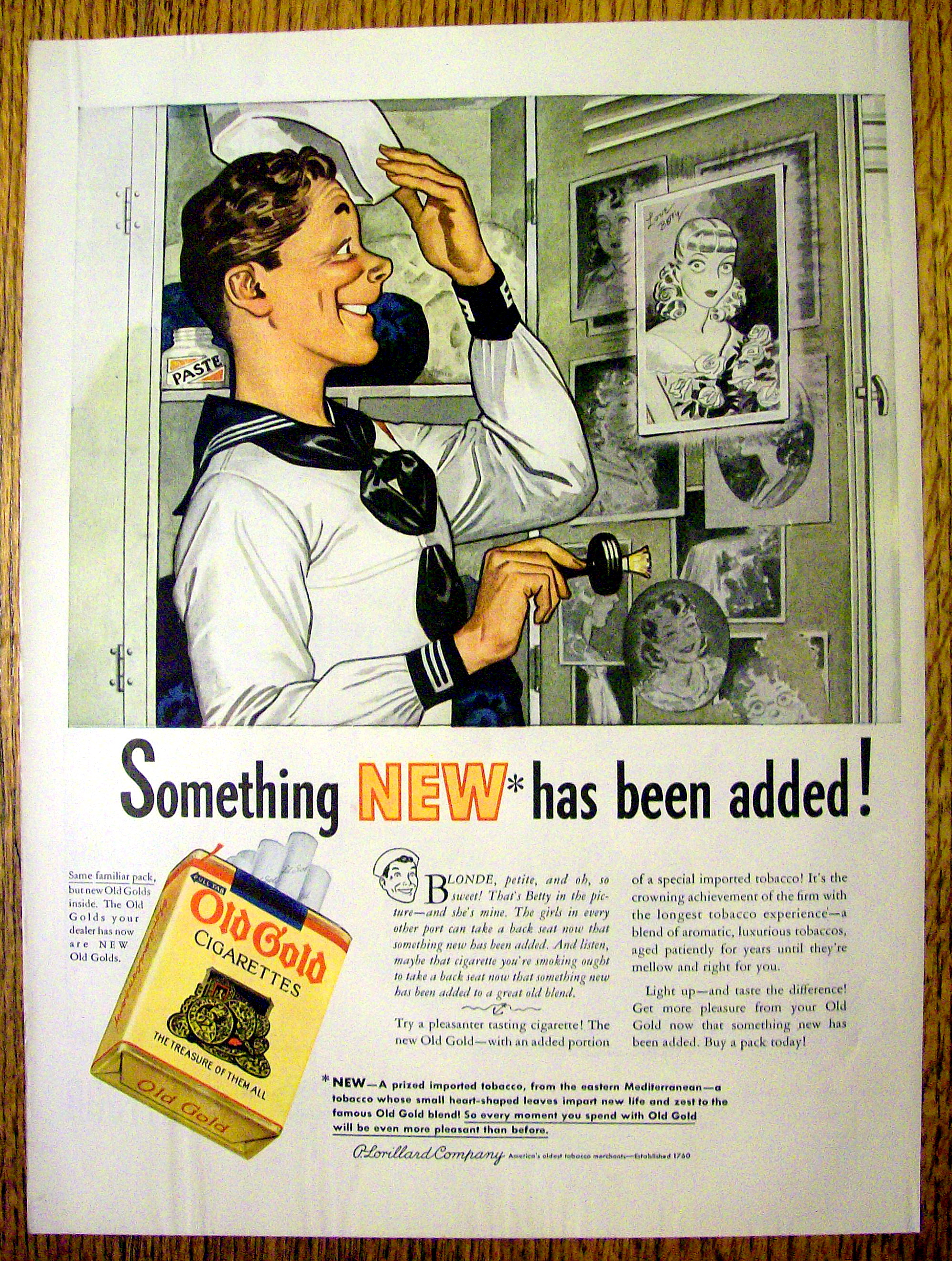 1941 Old Gold Cigarettes w/ Sailor Looking at Photo