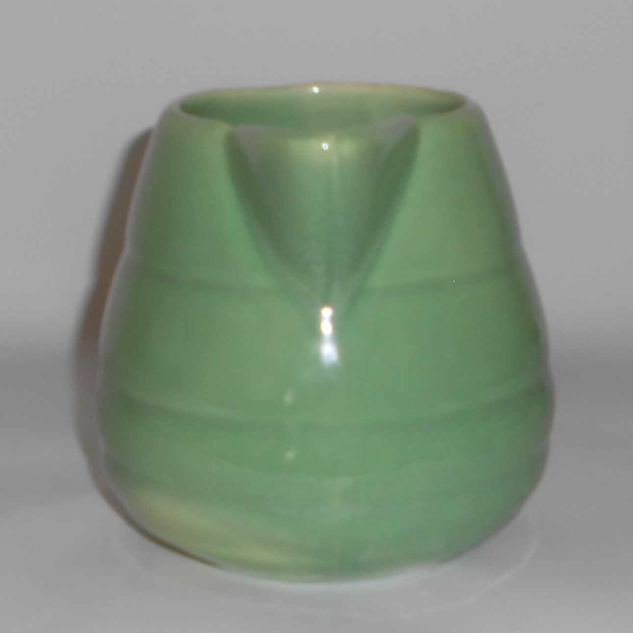 VINTAGE Bauer Pottery Gloss Pastel Kitchen Ware Lt. Gre