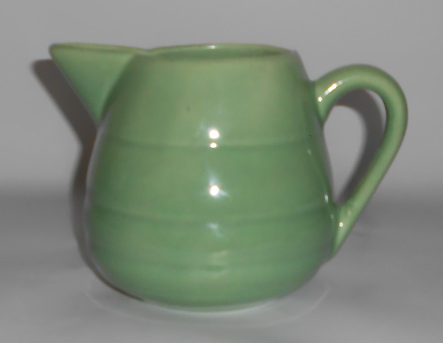 VINTAGE Bauer Pottery Gloss Pastel Kitchen Ware Lt. Gre
