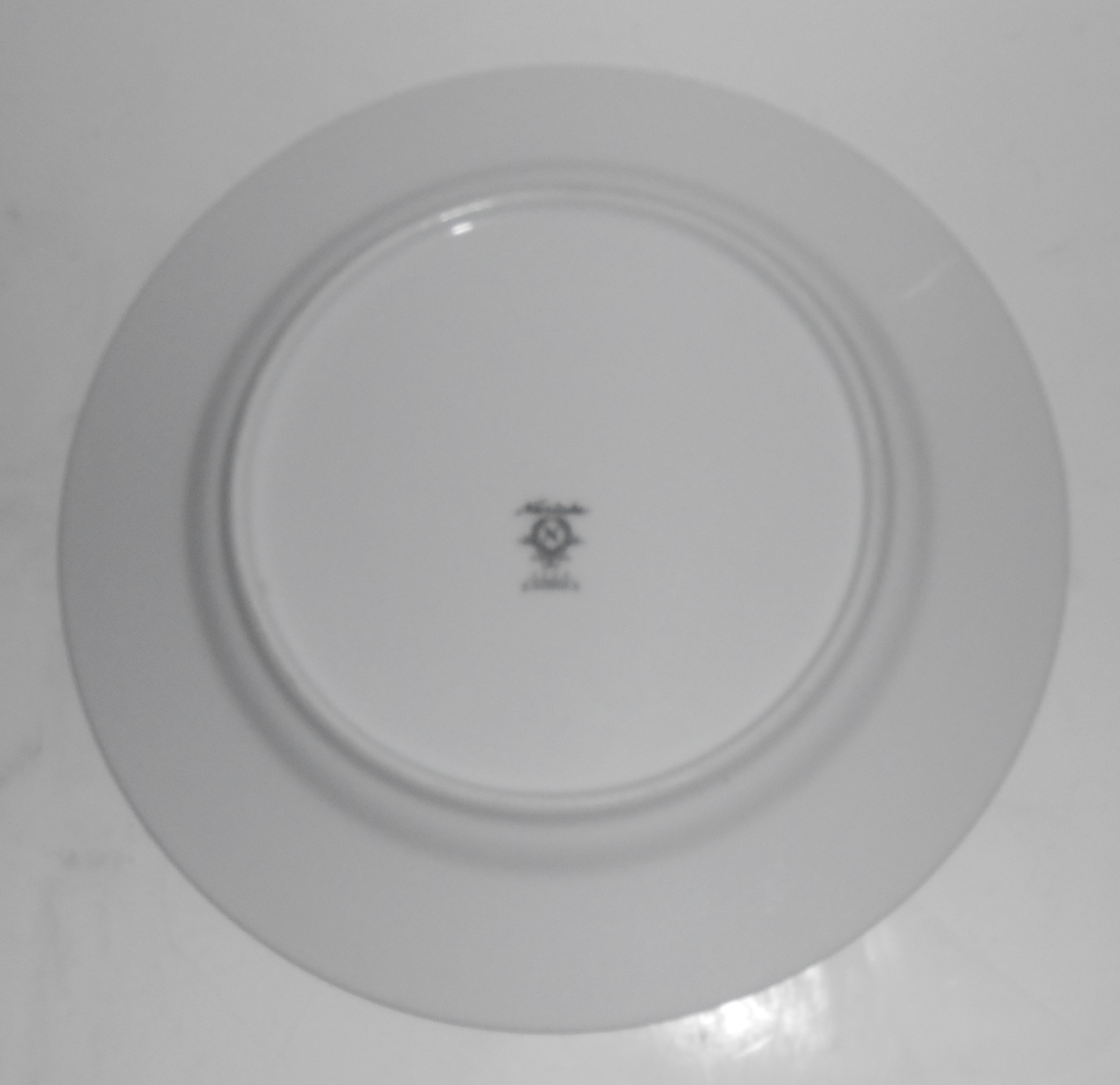 Noritake China Porcelain Glendola 2220 Gold Dinner Pla