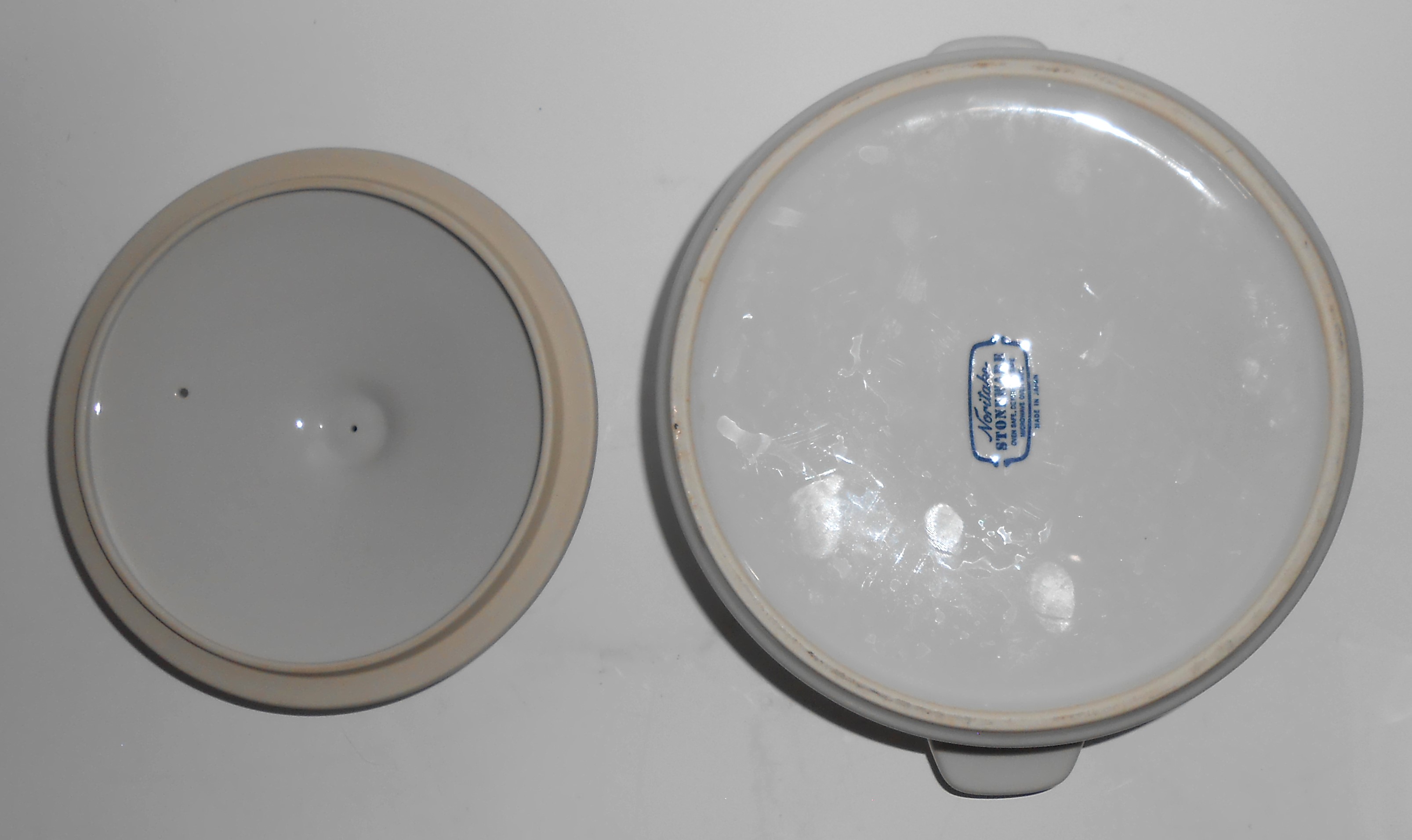 Noritake China Stoneware Tundra 2-1/4 Quart Covered Veg