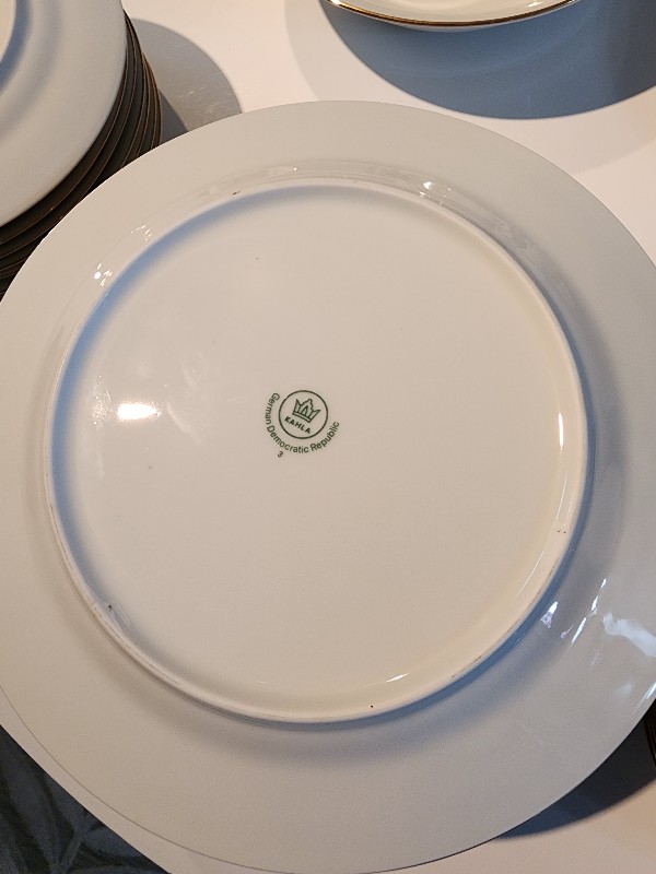 Vintage Kahla GDR East German Porcelain Dinnerware Set - Yellow Rose Pattern