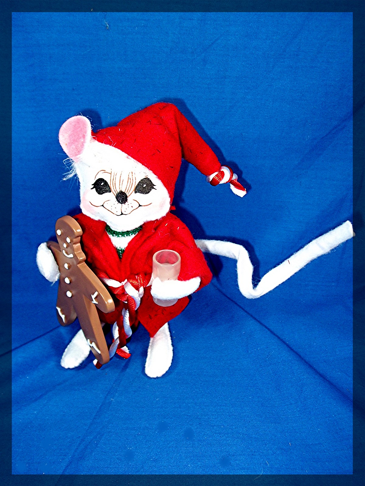 Christmas Annalee Cookie and milk Mouse