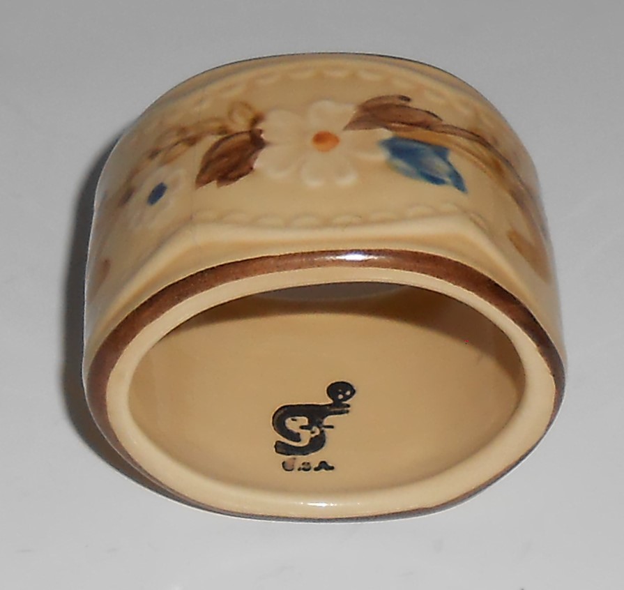 Franciscan Pottery Bouquet Napkin Ring