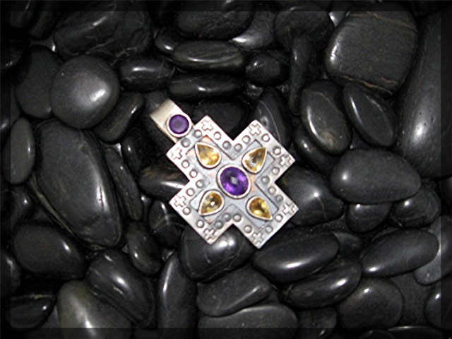 DAN DODSON Sterling Silver Amethyst Citrine Cross Penda