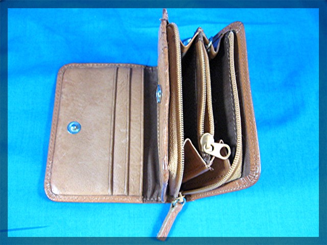 Fossil key coin purse tan leather multi functio