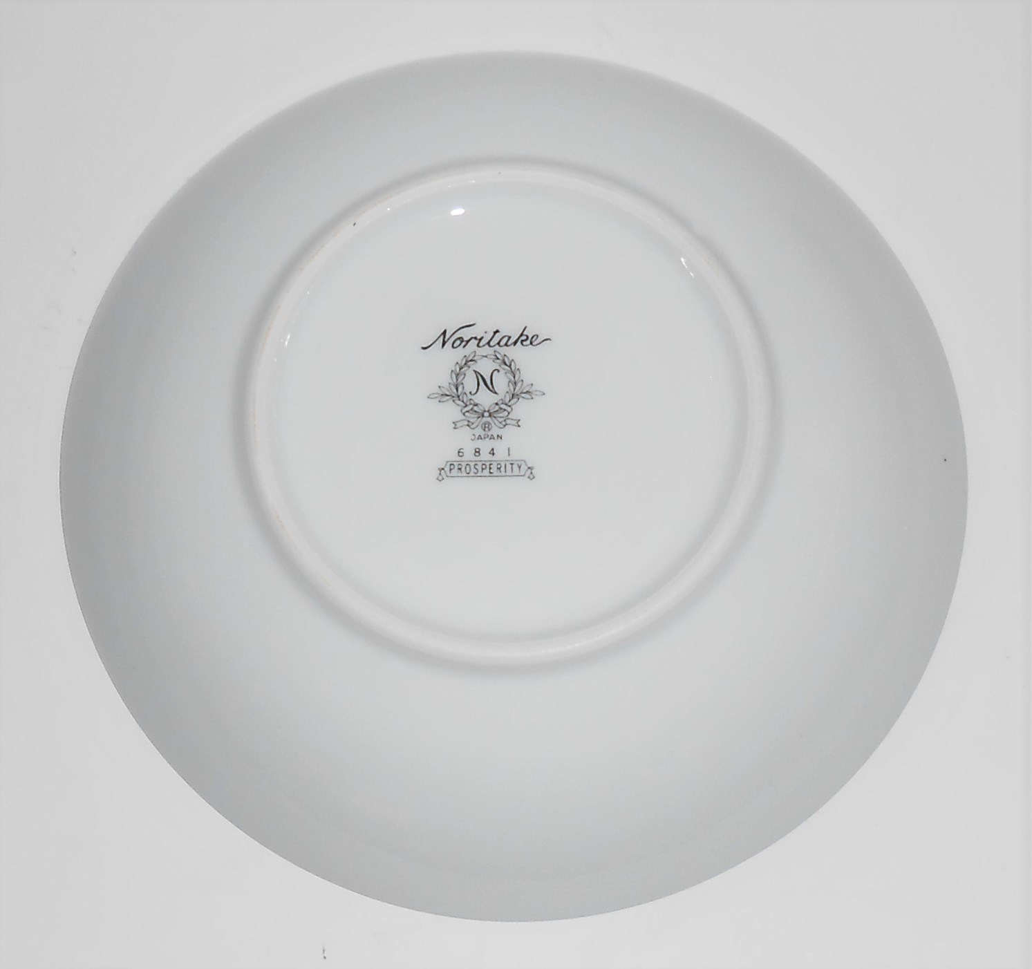 Noritake Porcelain China Prosperity 6841 w/Platinum Fru