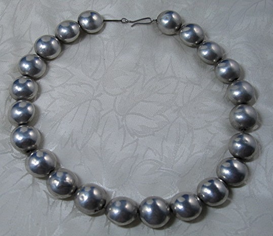 Necklace Sterling Silver Mexico Beads  74 grams