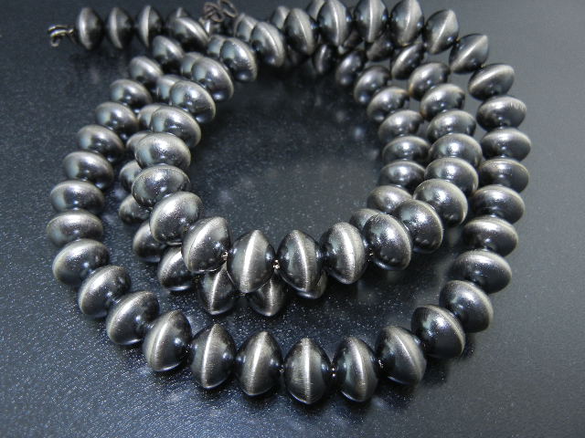 Navajo Pearls Sterling Silver Necklace 94 Grams