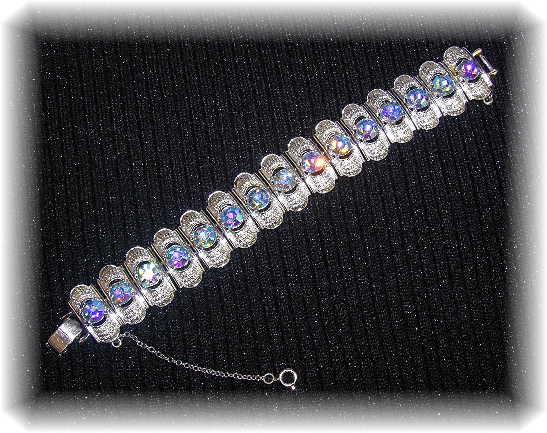 CORO Vintage Signed Silvertone Borealis Bracelet