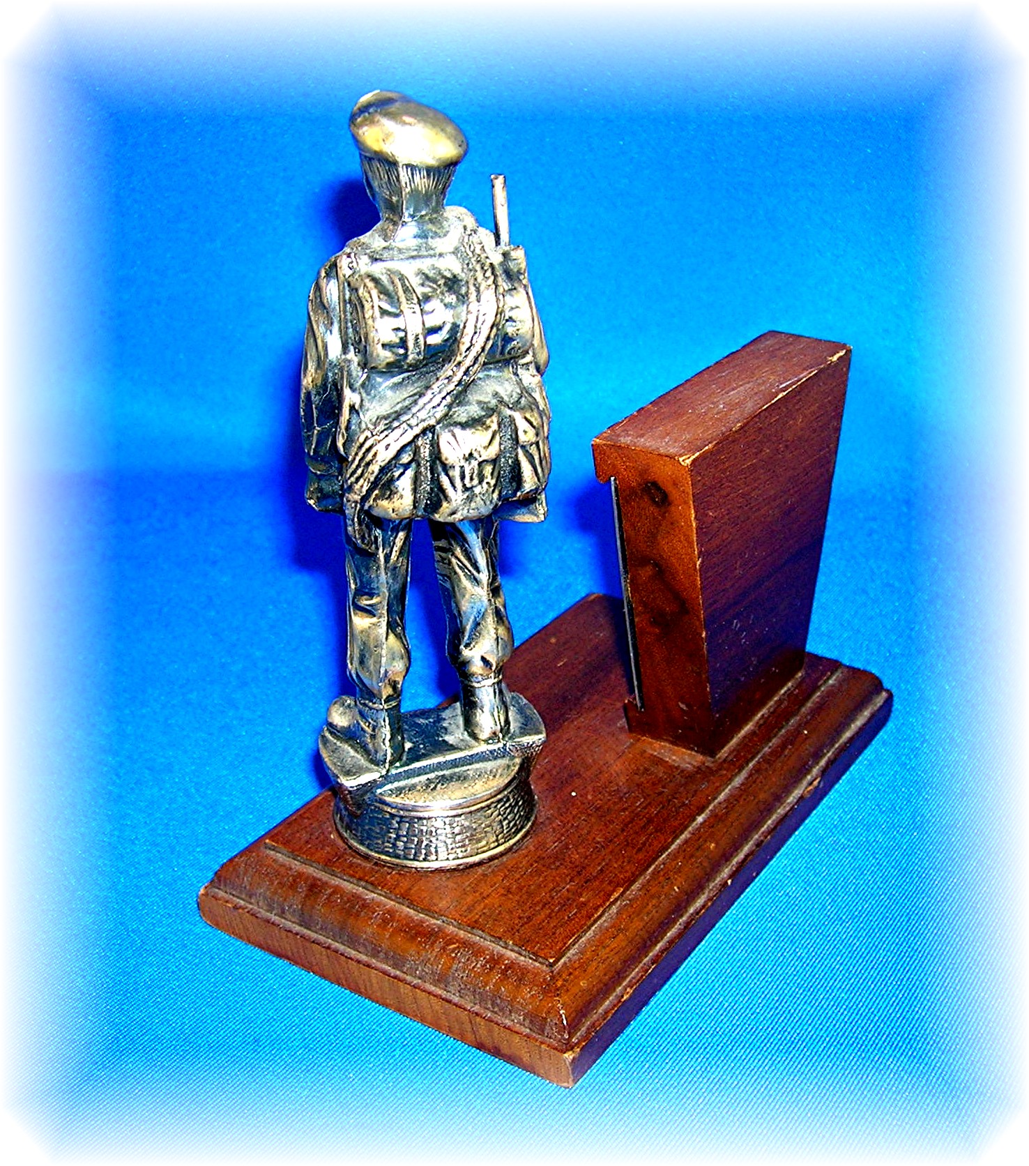 Special Forces Presentation Statue Circa 1960'S . .