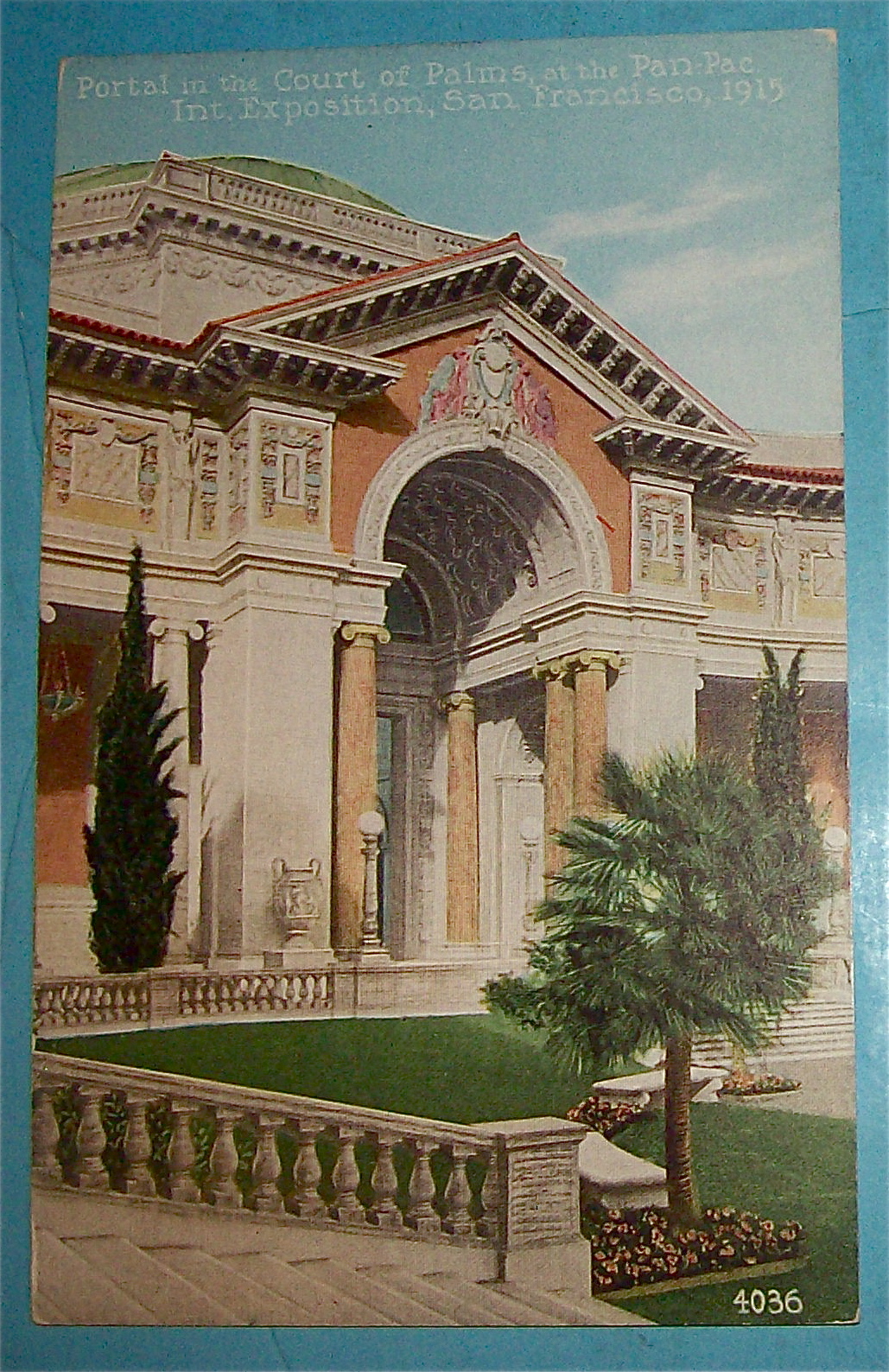 Portal In The Court Of Palms Postcard (Pan Pac Expo)