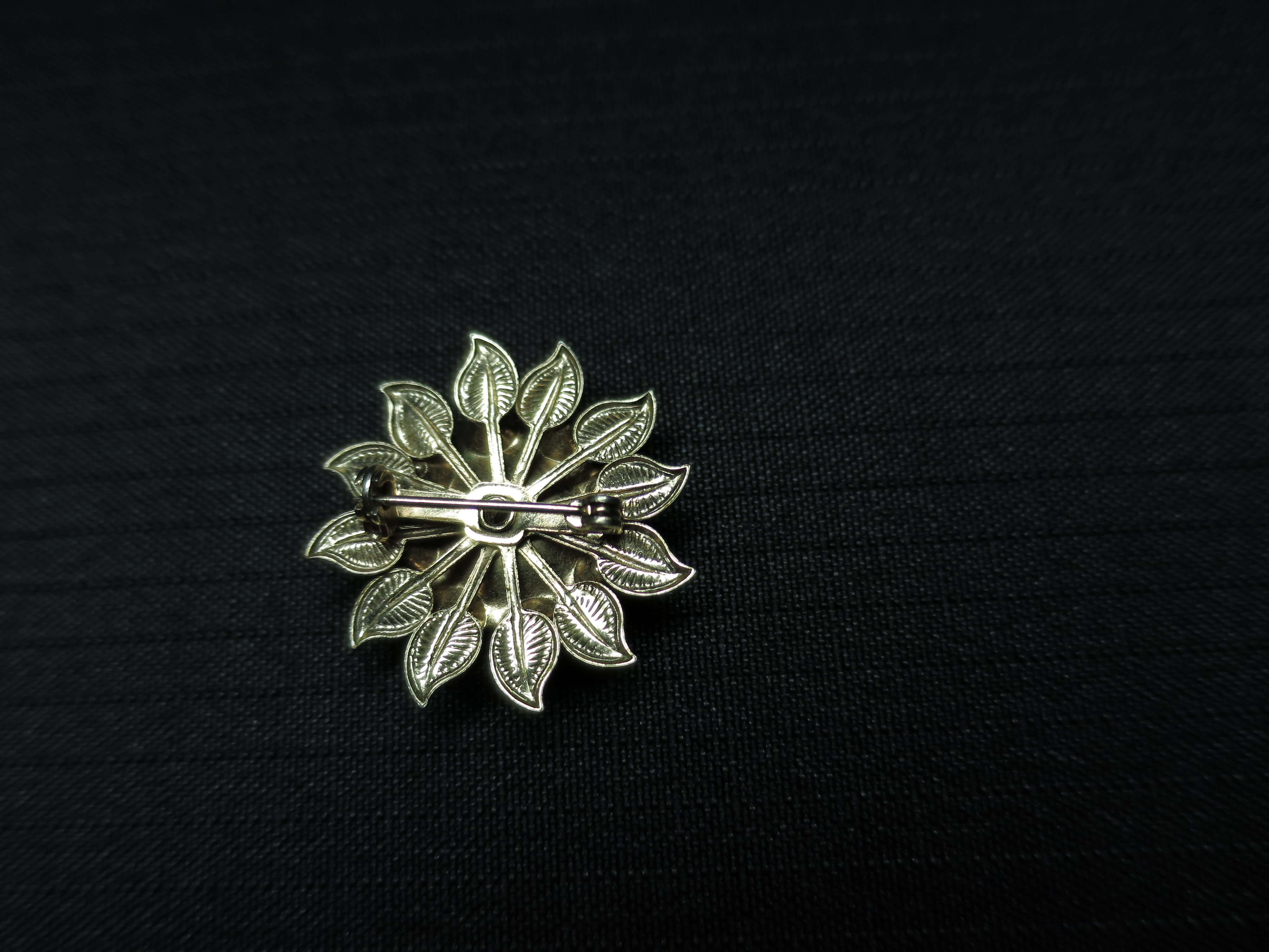 Floral Pin Faux Pearl Crystal Rhinestones Gold Tone