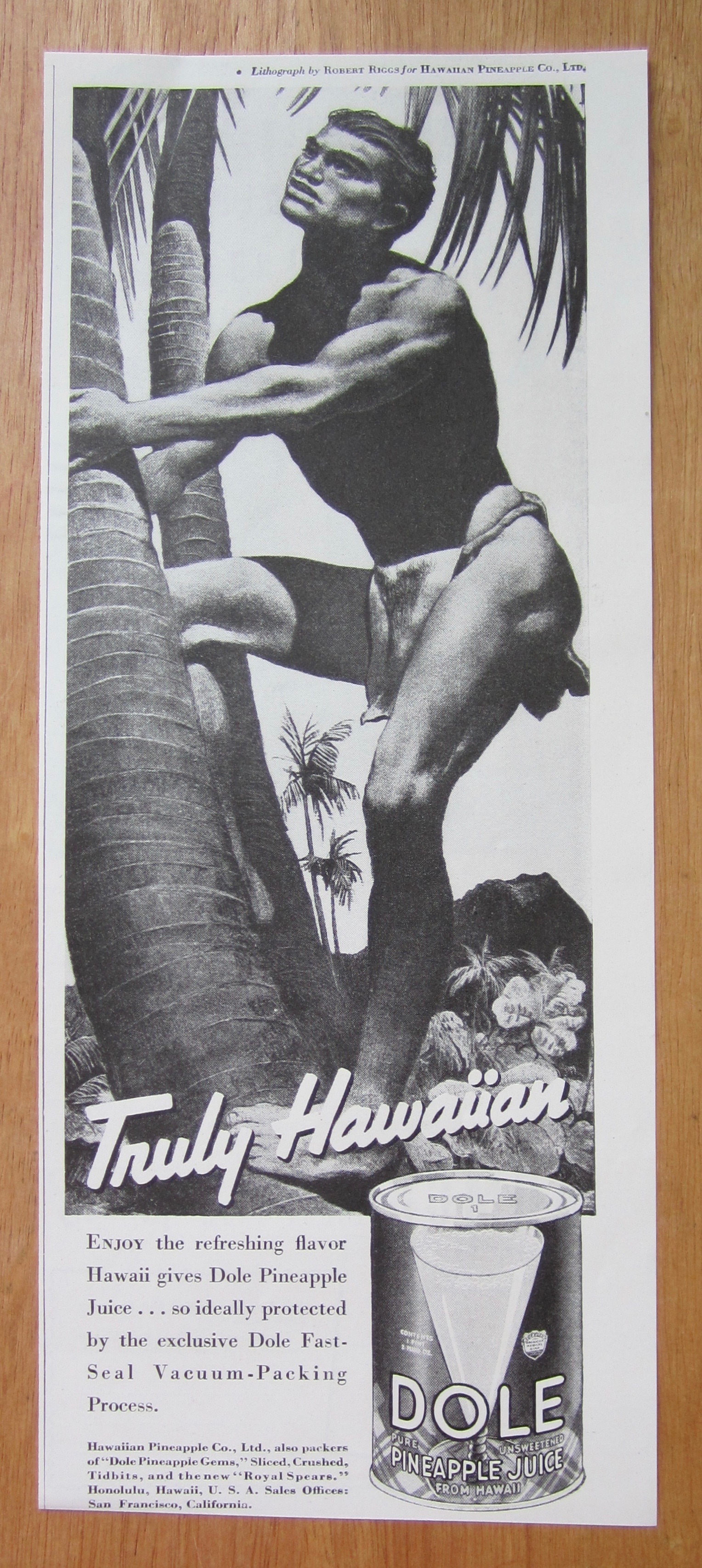 1938 Dole Pineapple Juice with Man Climbing Tree